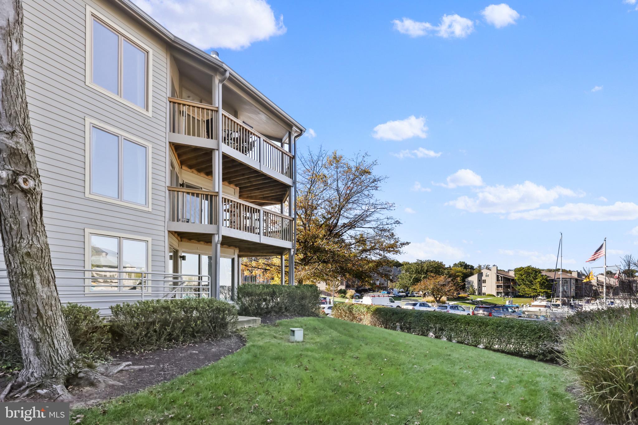 VILLAGE OF CHESAPEAKE HARBOUR - Residential