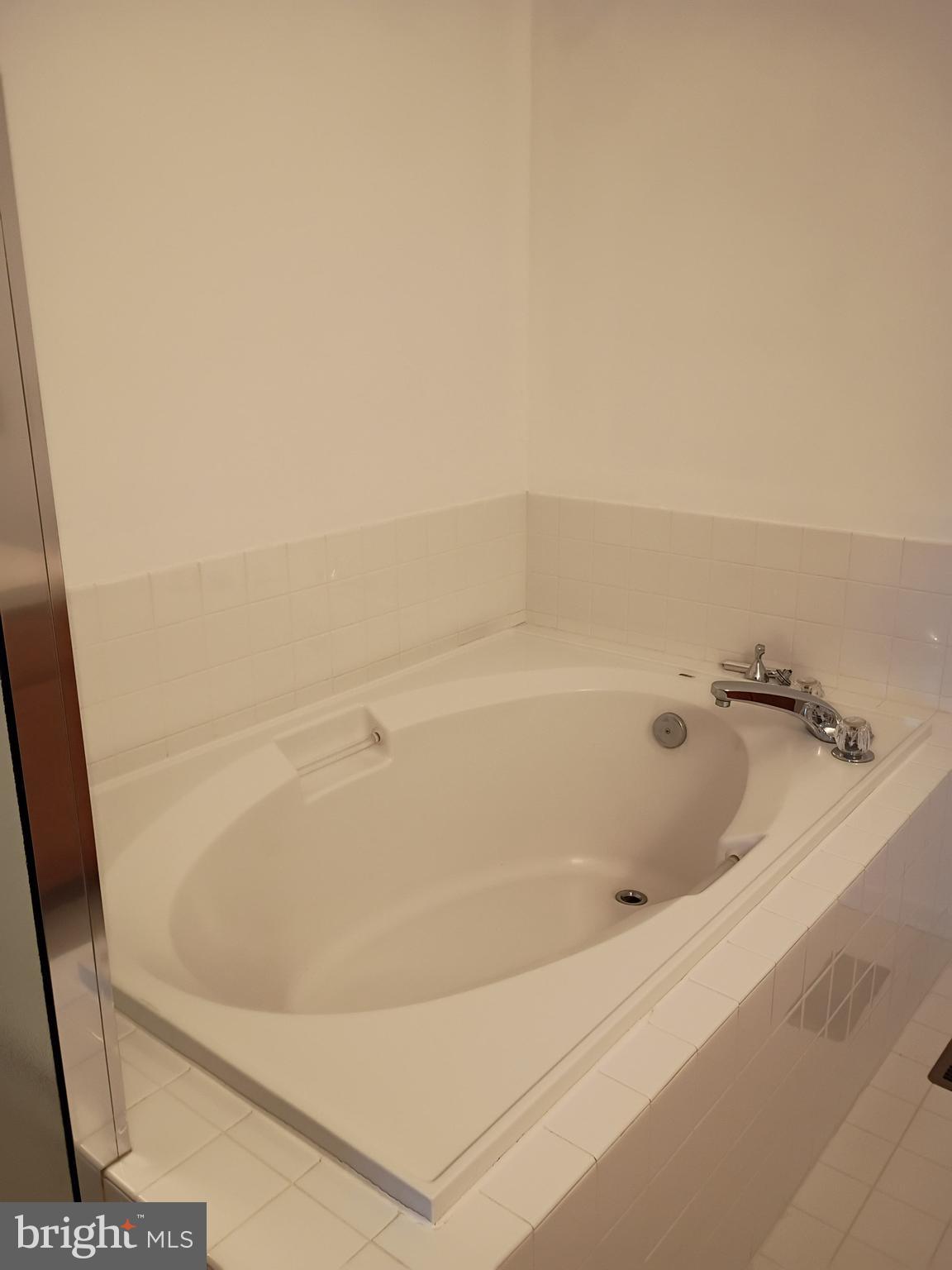 PROVIDENCE VIEW - Residential Lease