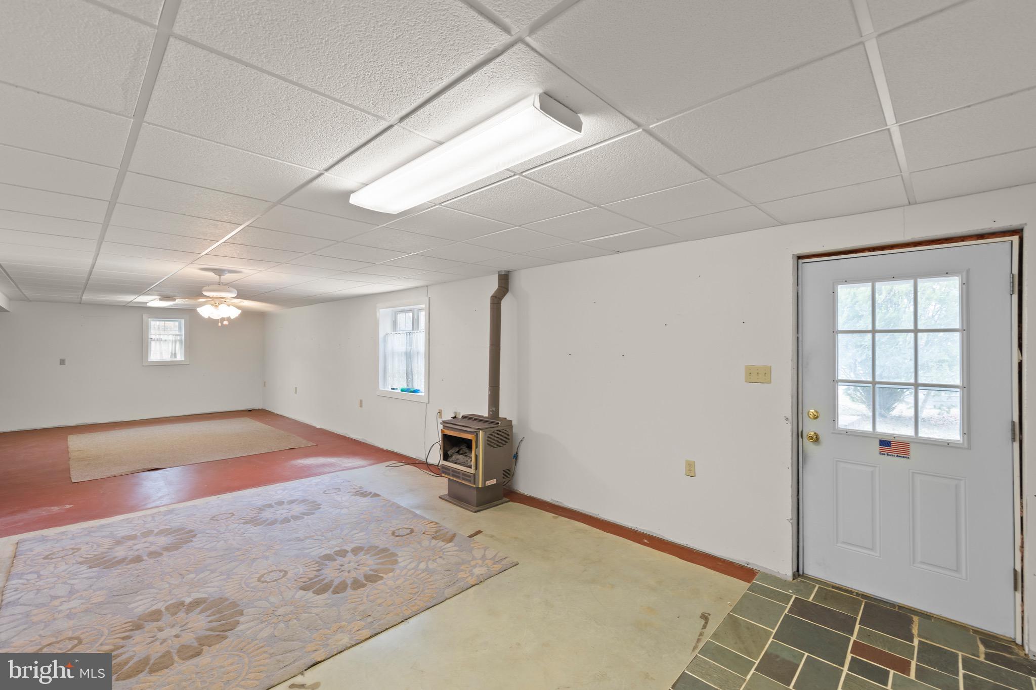 LAUREL RIDGE - Residential