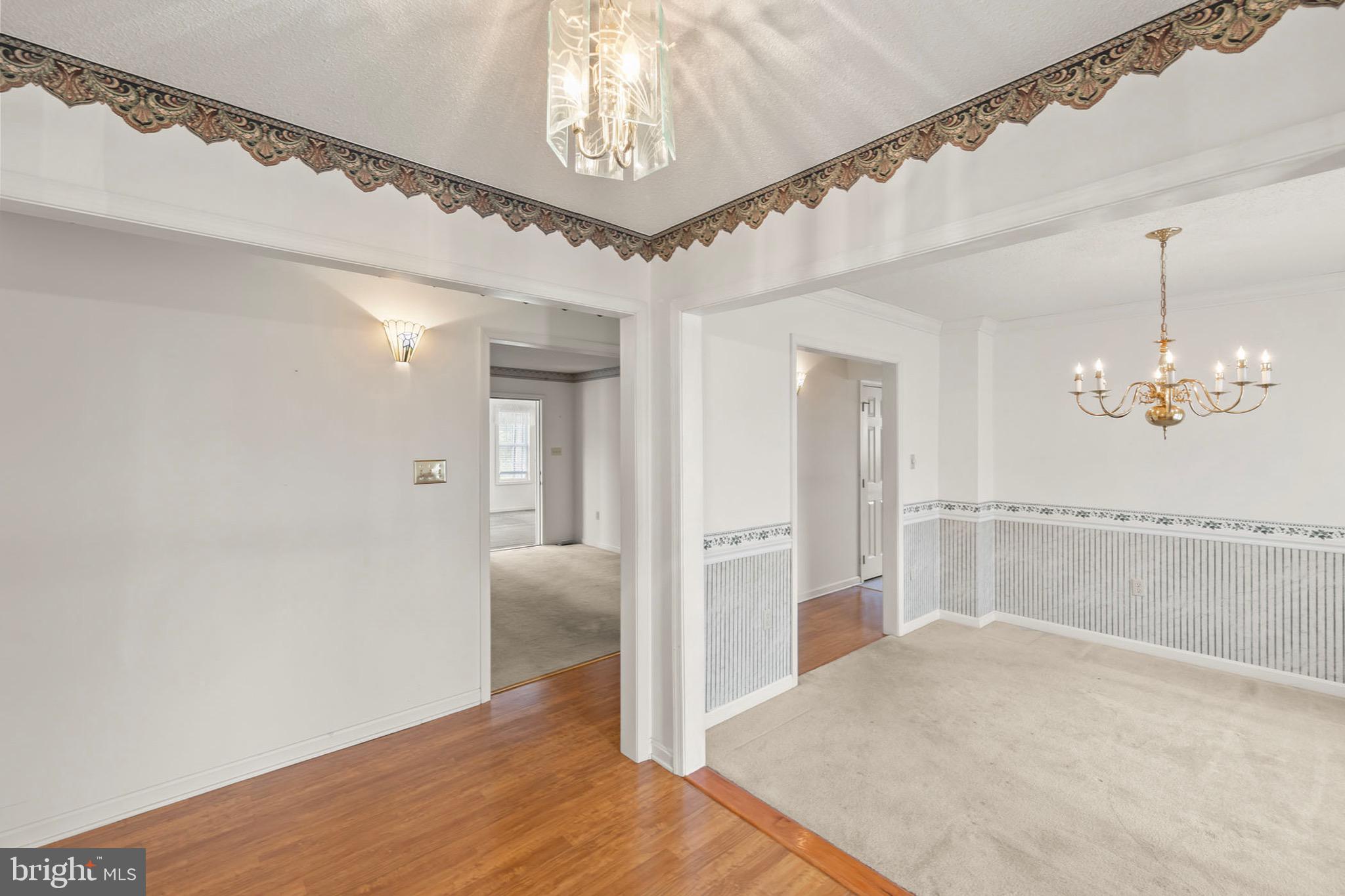 LAUREL RIDGE - Residential