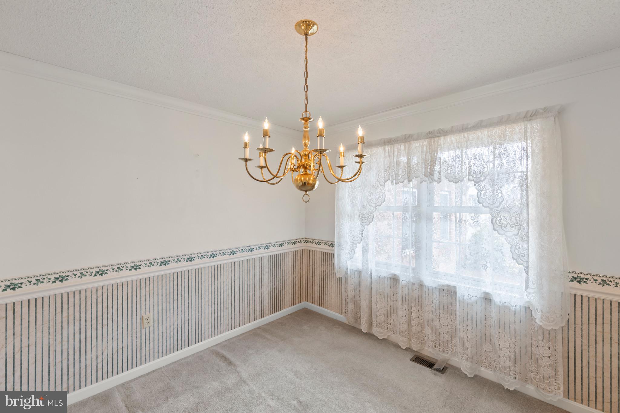 LAUREL RIDGE - Residential