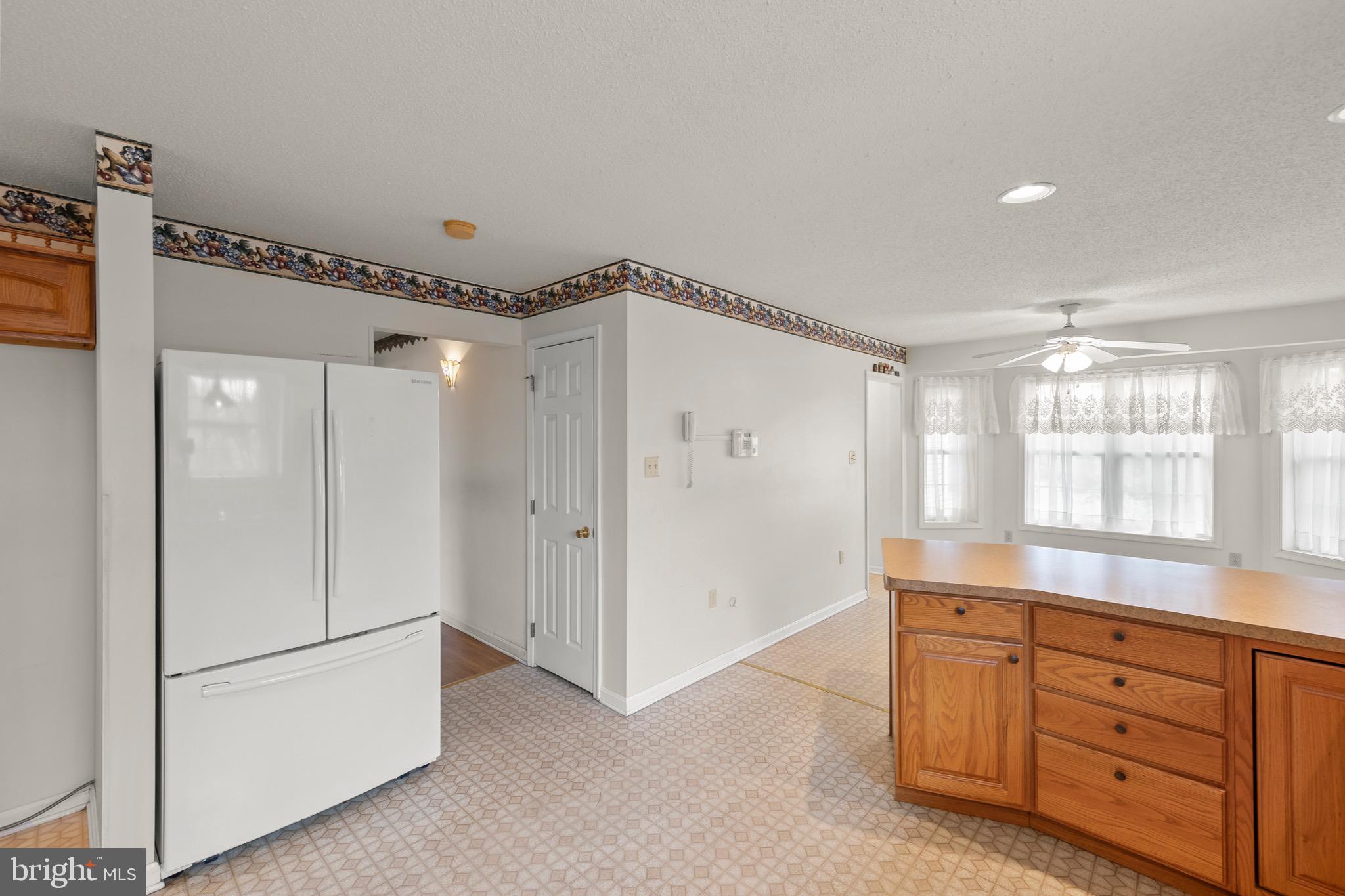 LAUREL RIDGE - Residential