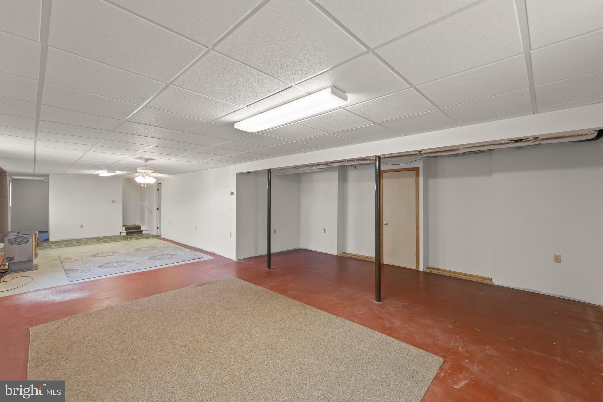 LAUREL RIDGE - Residential