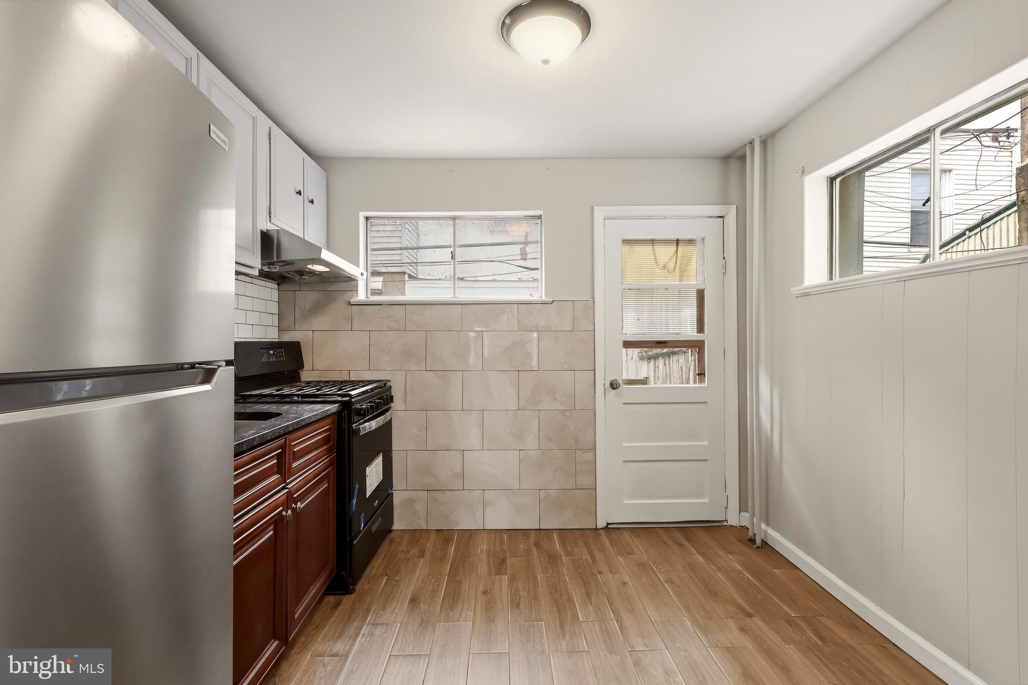 PHILADELPHIA (SOUTH) - Residential