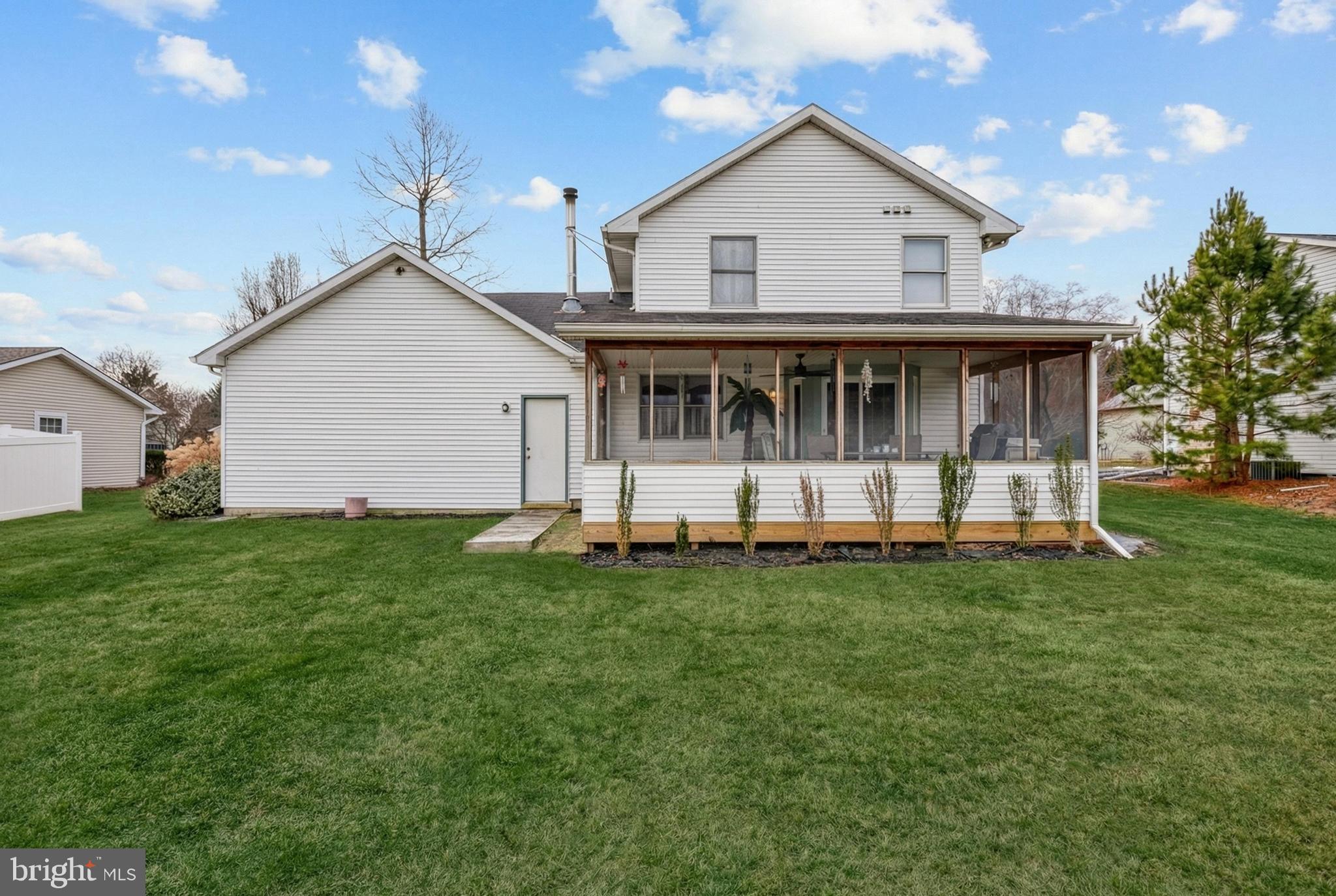 MOUNTAIN VIEW ESTATES - Residential