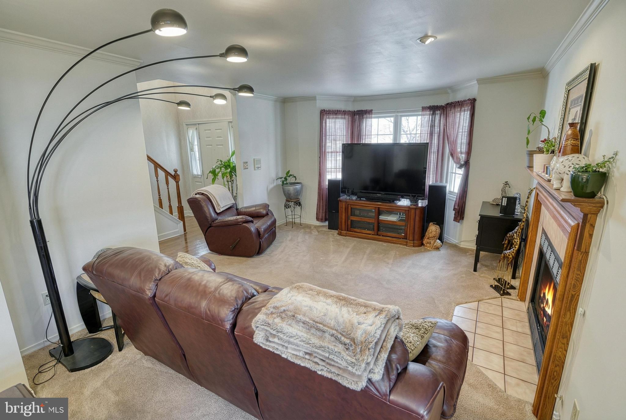 MOUNTAIN VIEW ESTATES - Residential