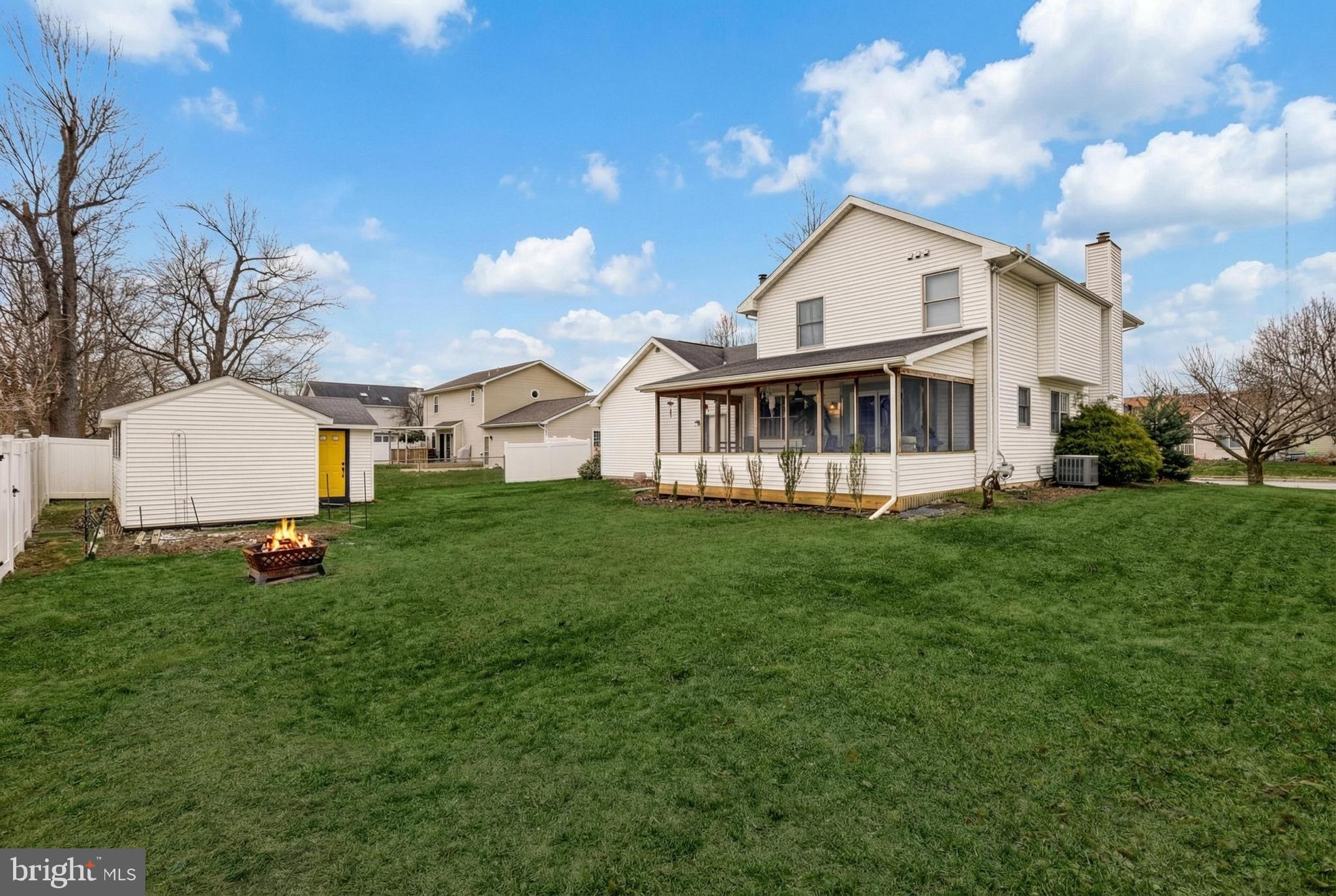 MOUNTAIN VIEW ESTATES - Residential