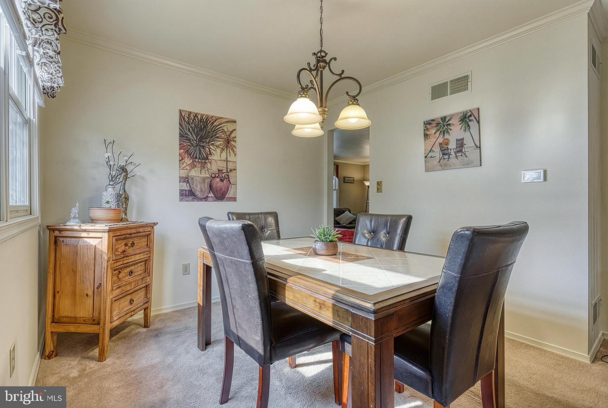 MOUNTAIN VIEW ESTATES - Residential