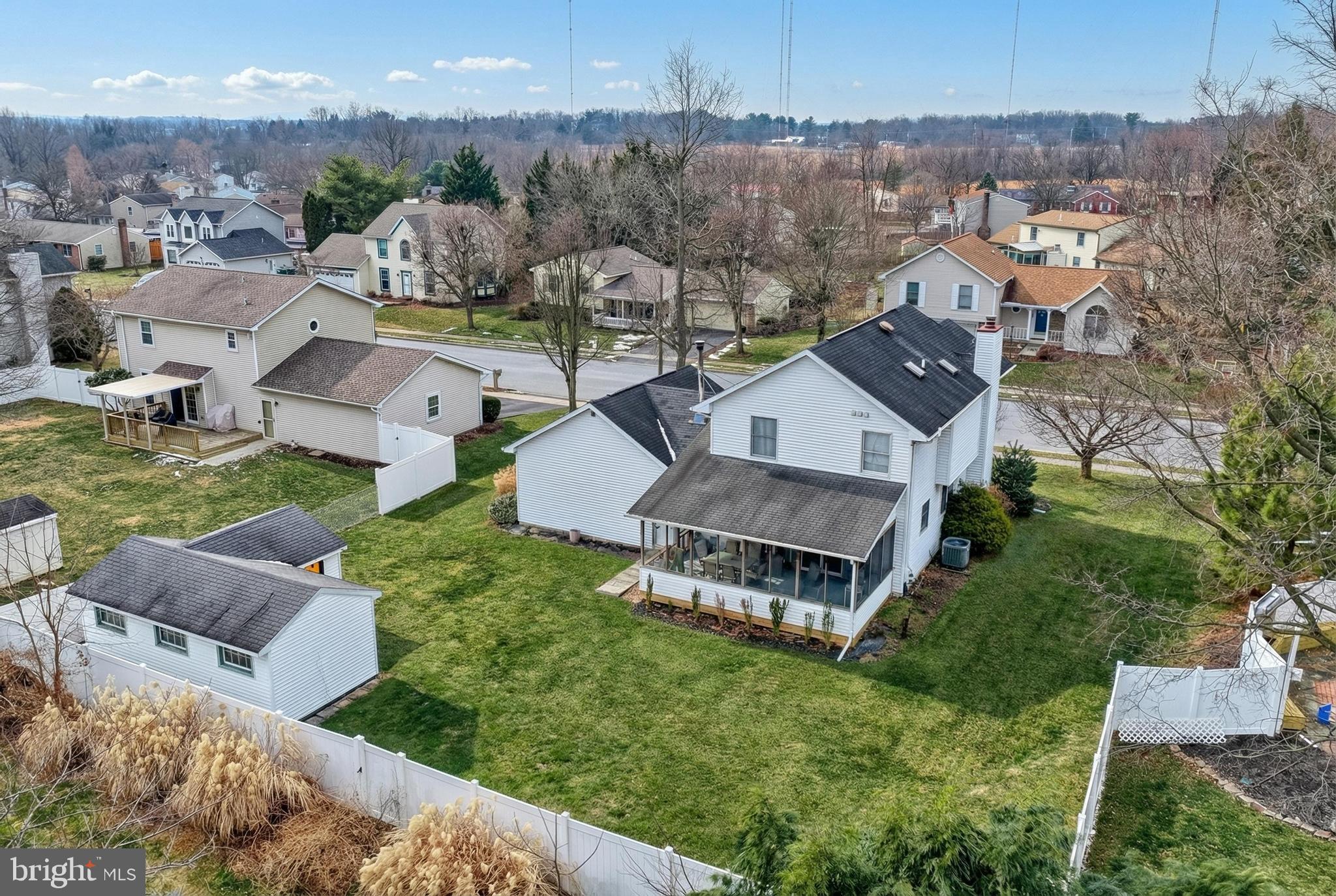 MOUNTAIN VIEW ESTATES - Residential