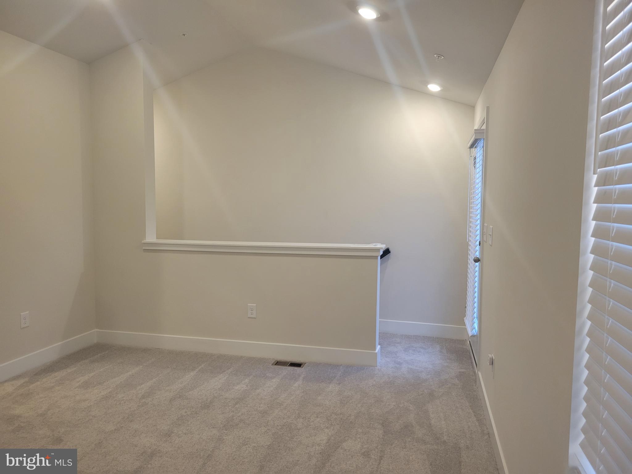 MARRIOTTSVILLE OVERLOOK - Residential Lease