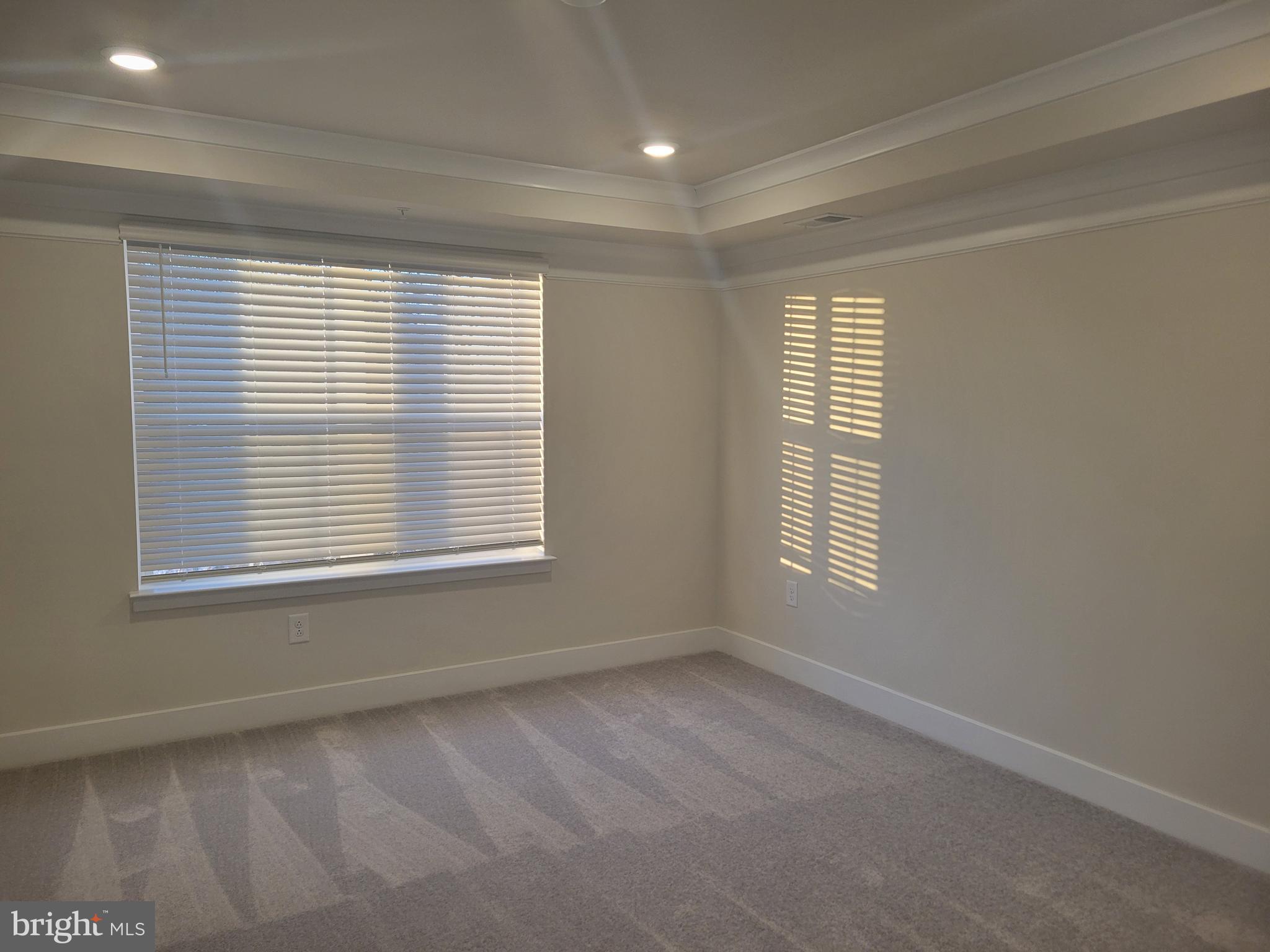 MARRIOTTSVILLE OVERLOOK - Residential Lease