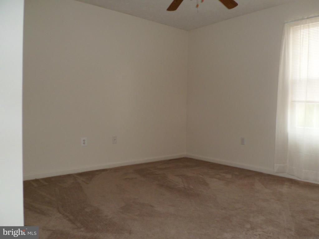 JOHN WAYNE ESTATES - Residential