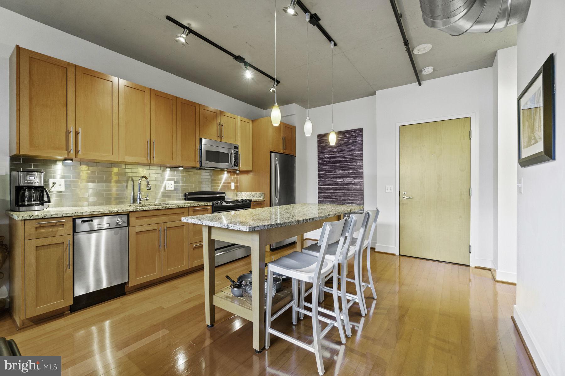 U STREET CORRIDOR - Residential Lease