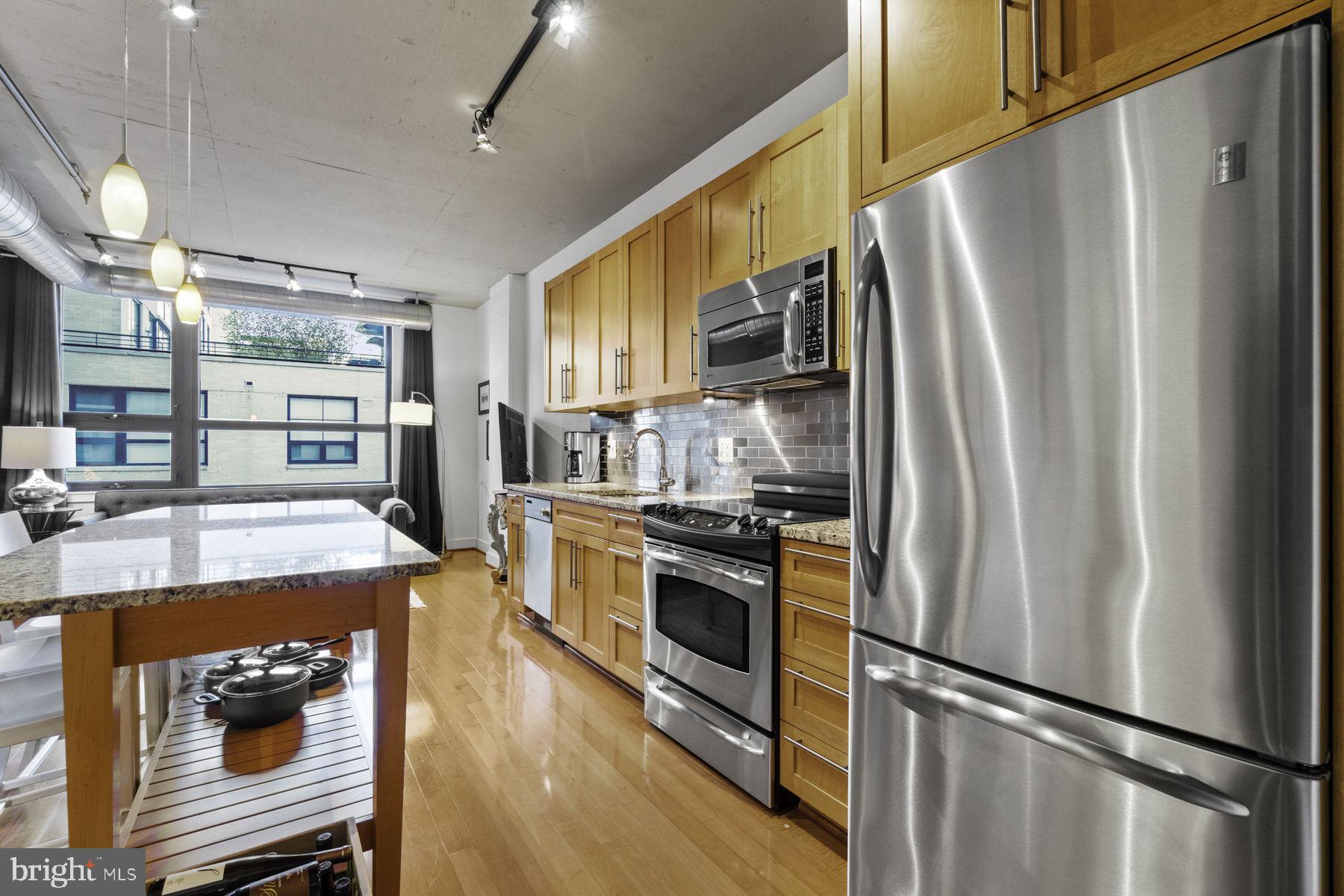 U STREET CORRIDOR - Residential Lease