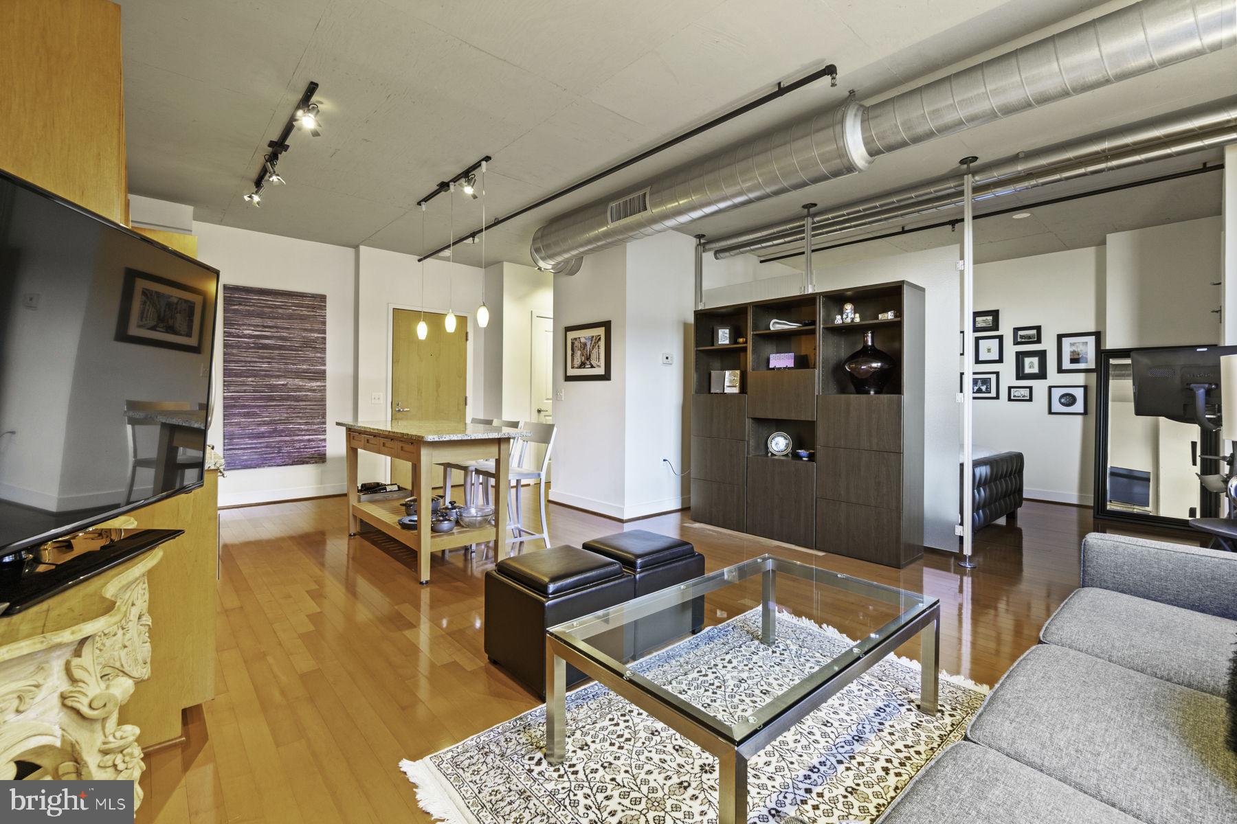 U STREET CORRIDOR - Residential Lease