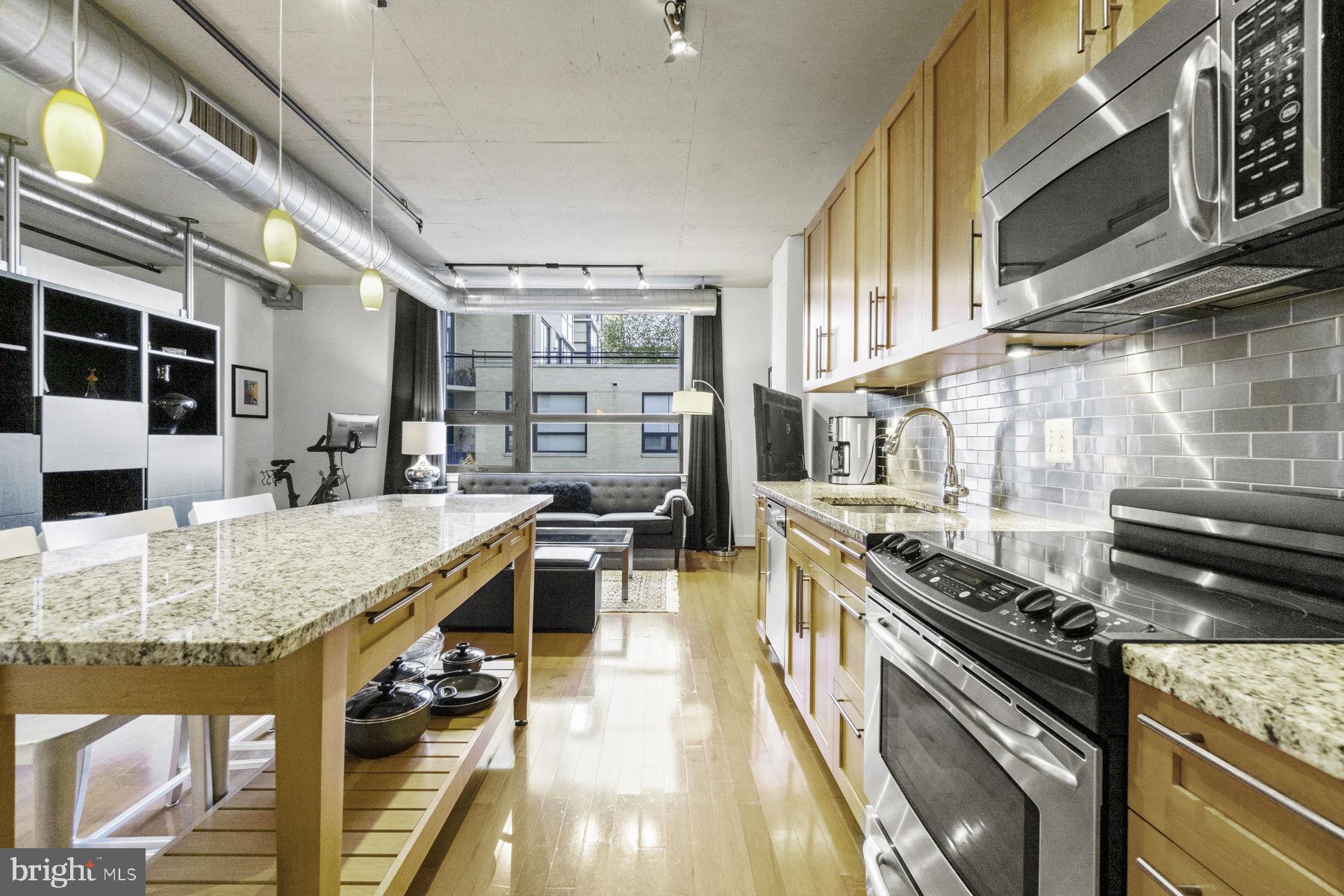 U STREET CORRIDOR - Residential Lease