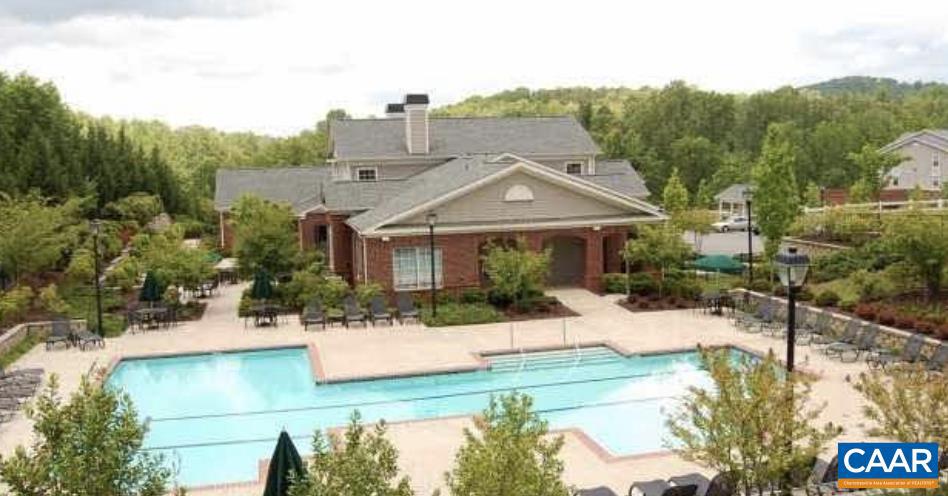 EAGLES LANDING - Residential