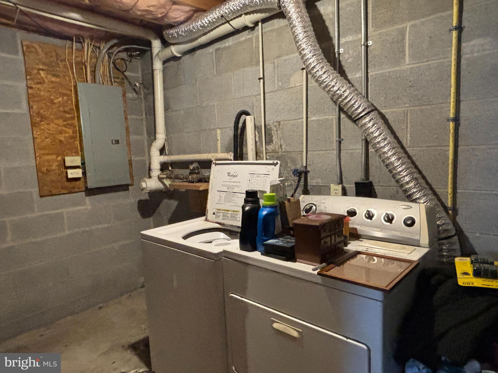 WHEATLAND MANOR - Residential