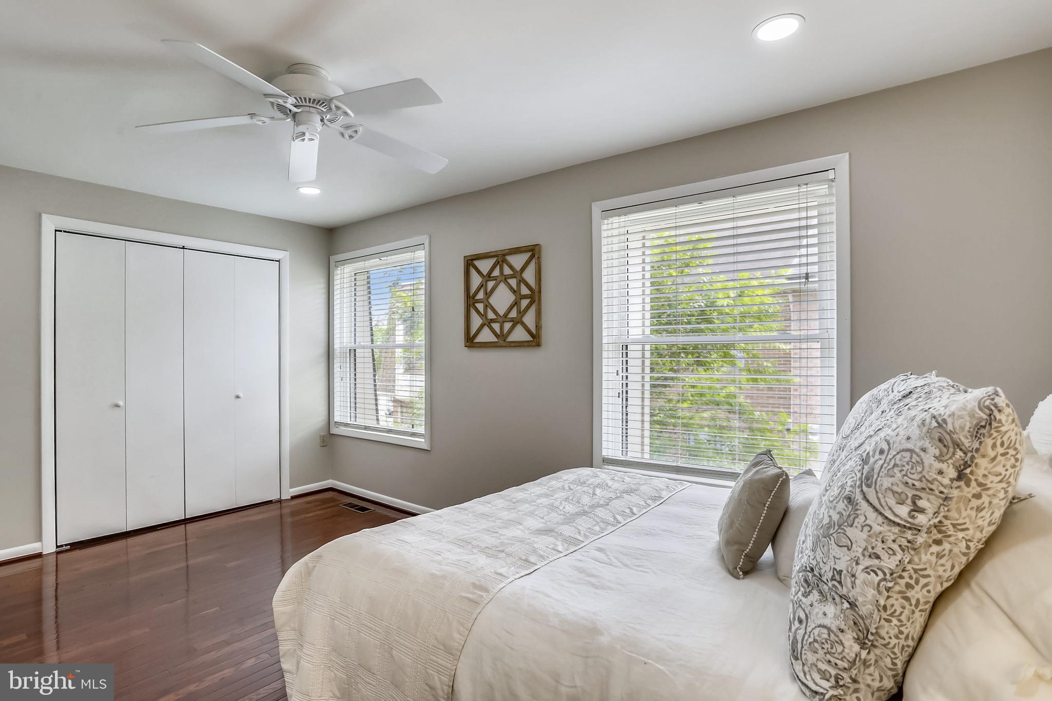 BEVERLEY HILLS - Residential