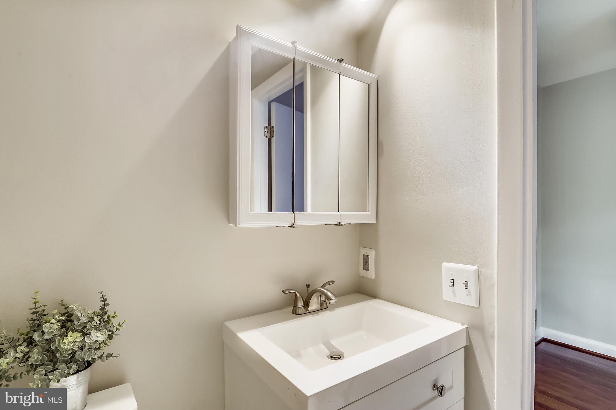 BEVERLEY HILLS - Residential