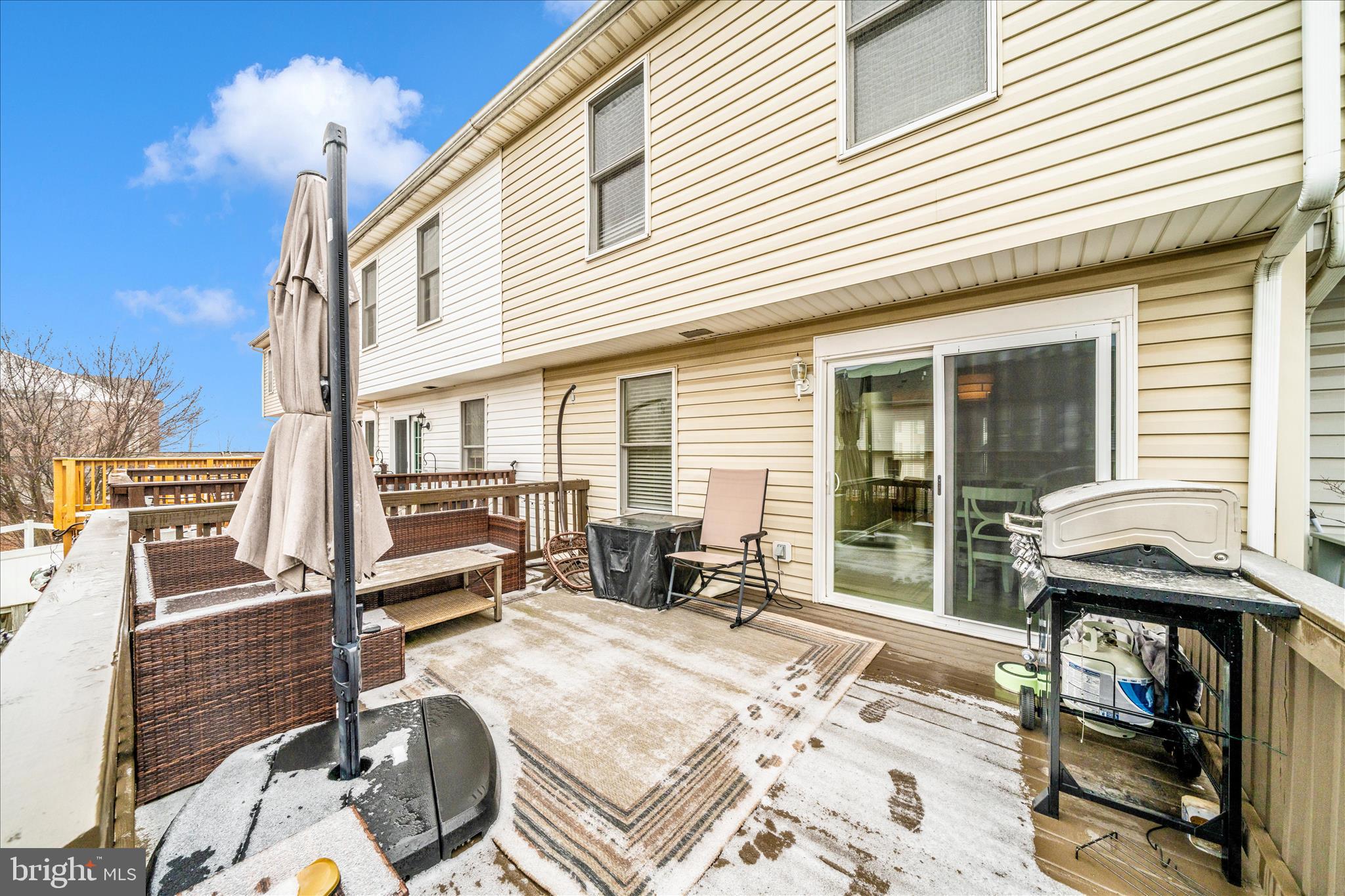 ALBERT COURTS - Residential