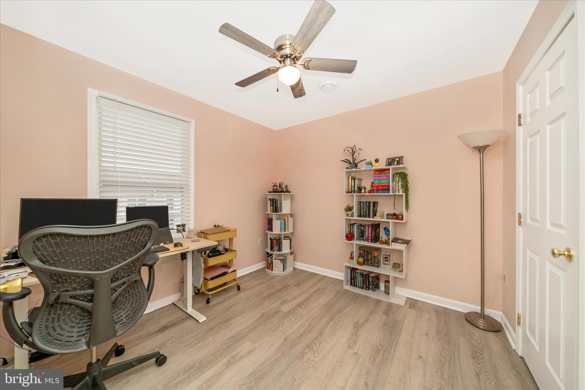 ALBERT COURTS - Residential