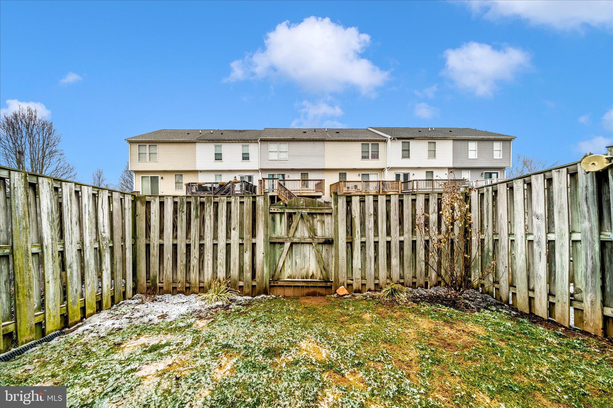 ALBERT COURTS - Residential