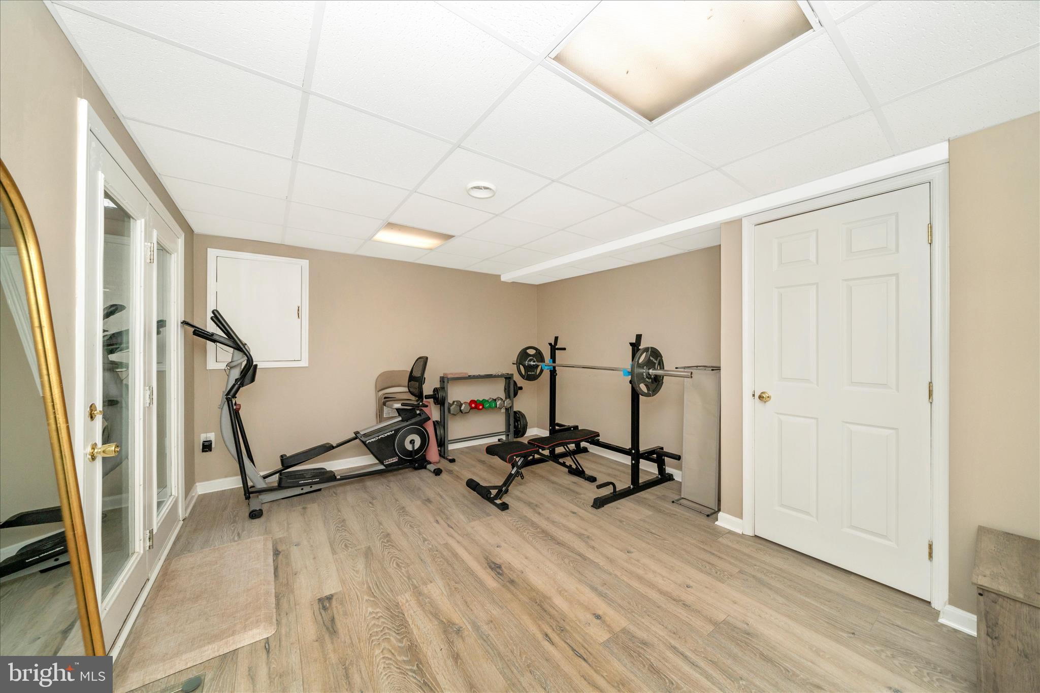 ALBERT COURTS - Residential