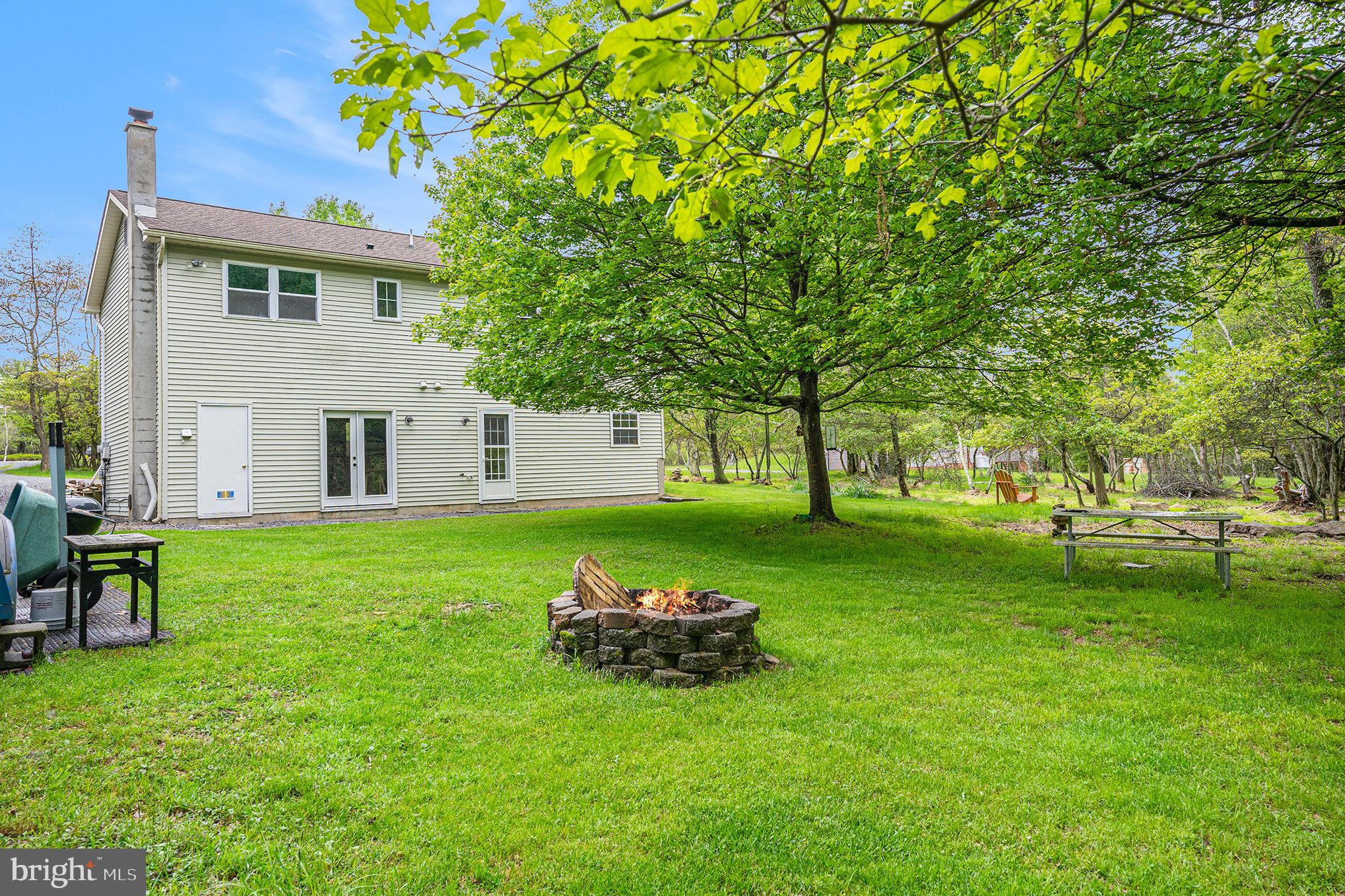 VALLEY VIEW ESTATES - CARBON - Residential