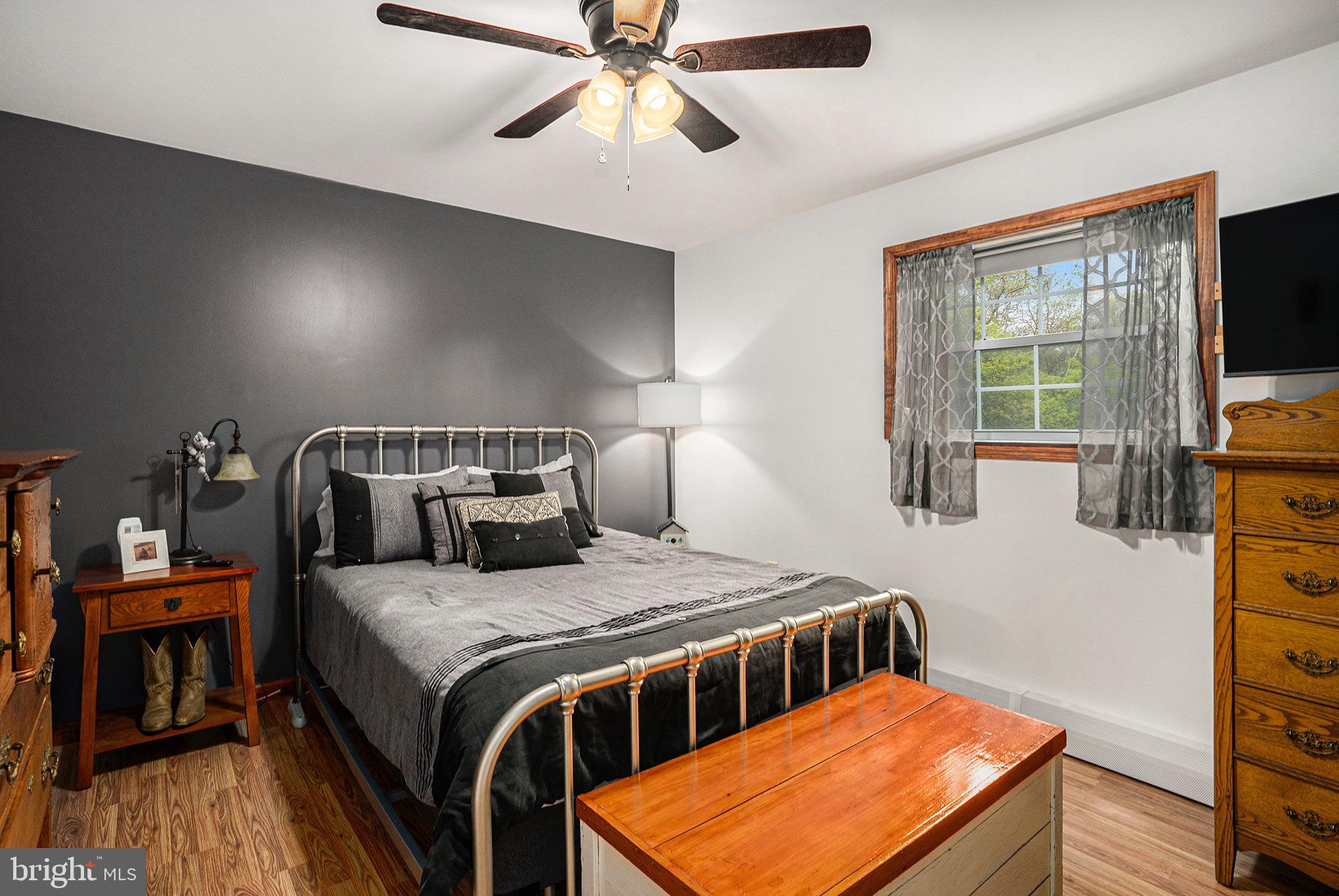 VALLEY VIEW ESTATES - CARBON - Residential