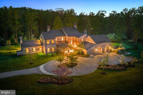 Photo of 4 Summer Meadow Lane, MALVERN, PA 19355 (MLS # PACT2123082)