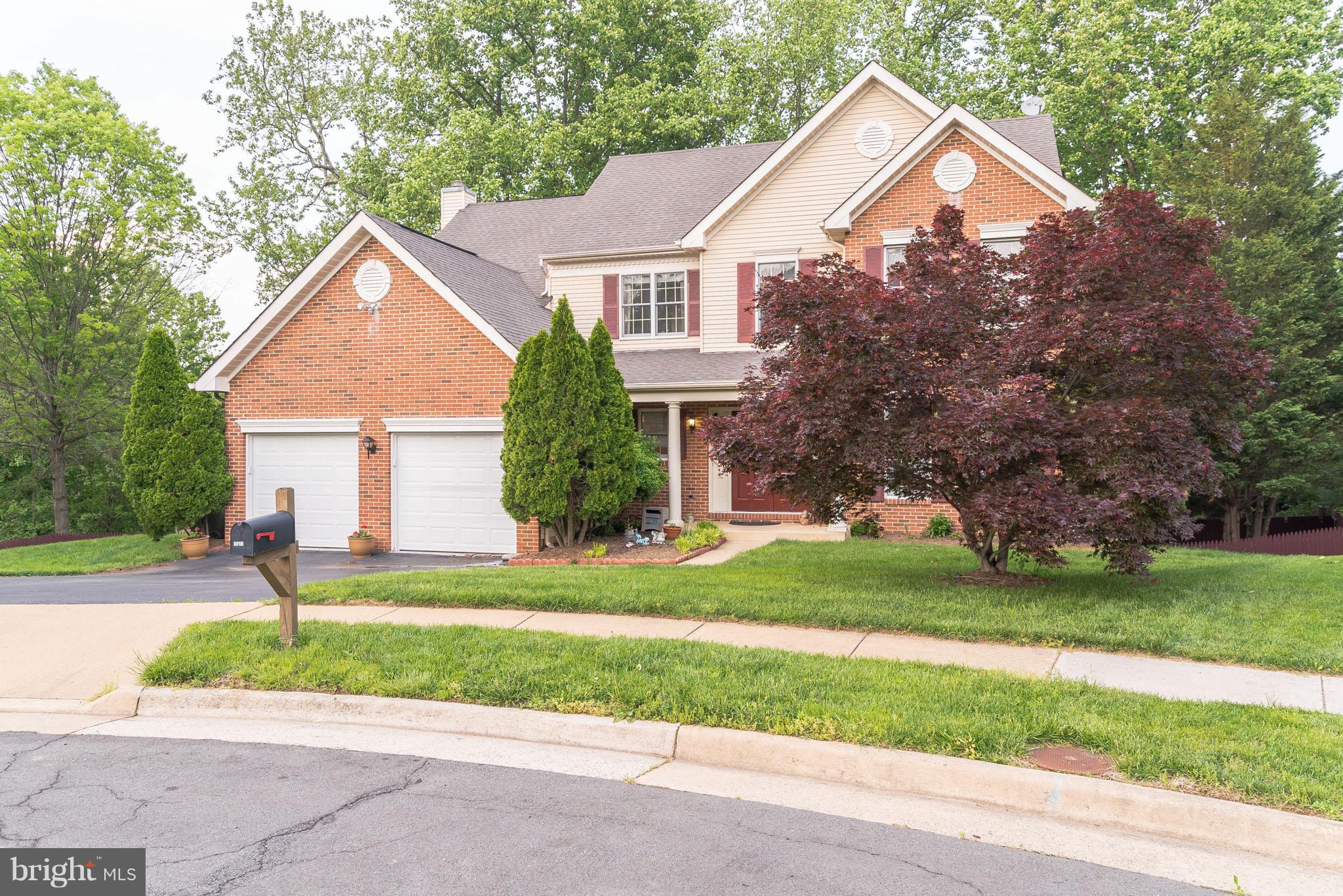 RIDGEGATE WOODS - Residential