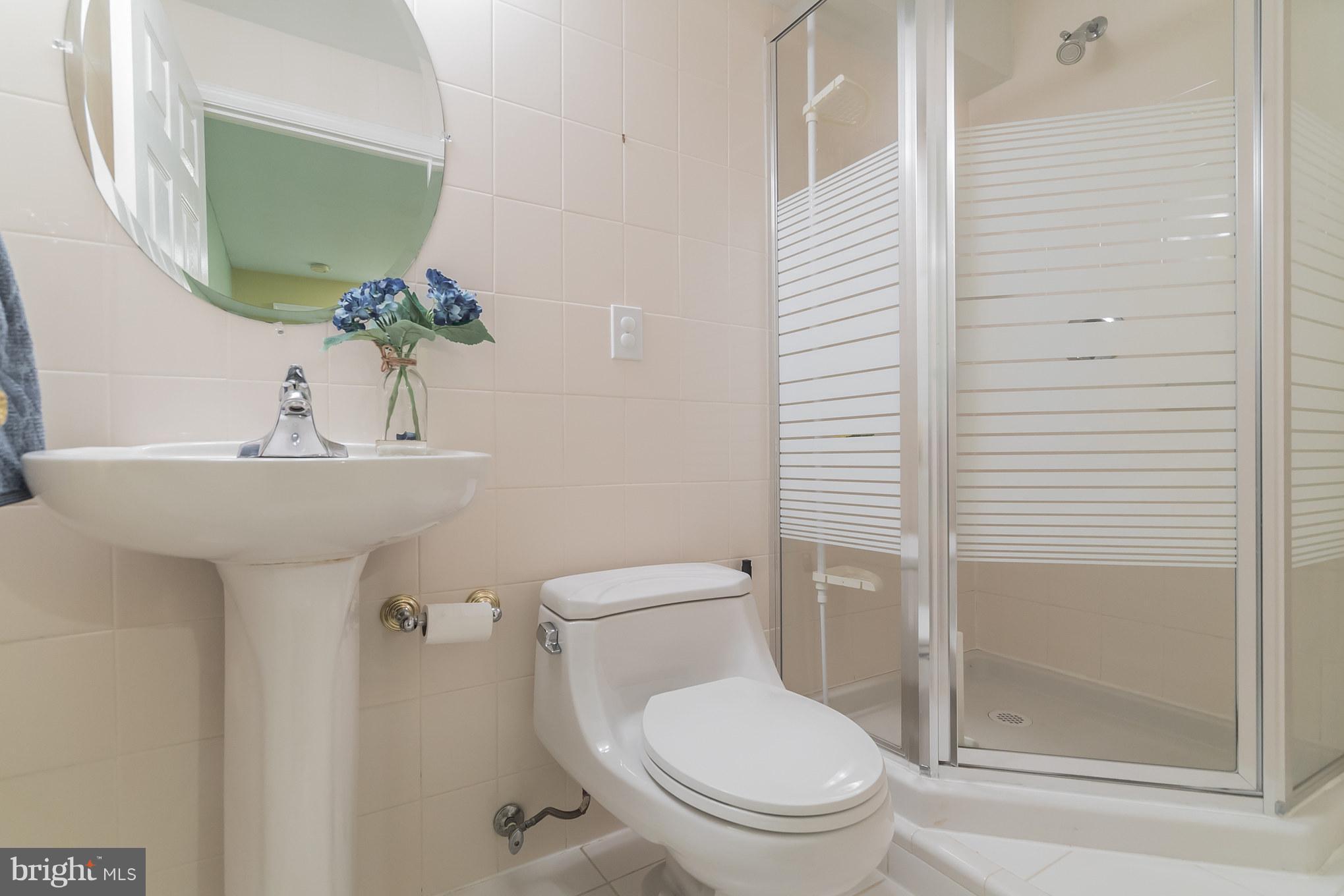 RIDGEGATE WOODS - Residential