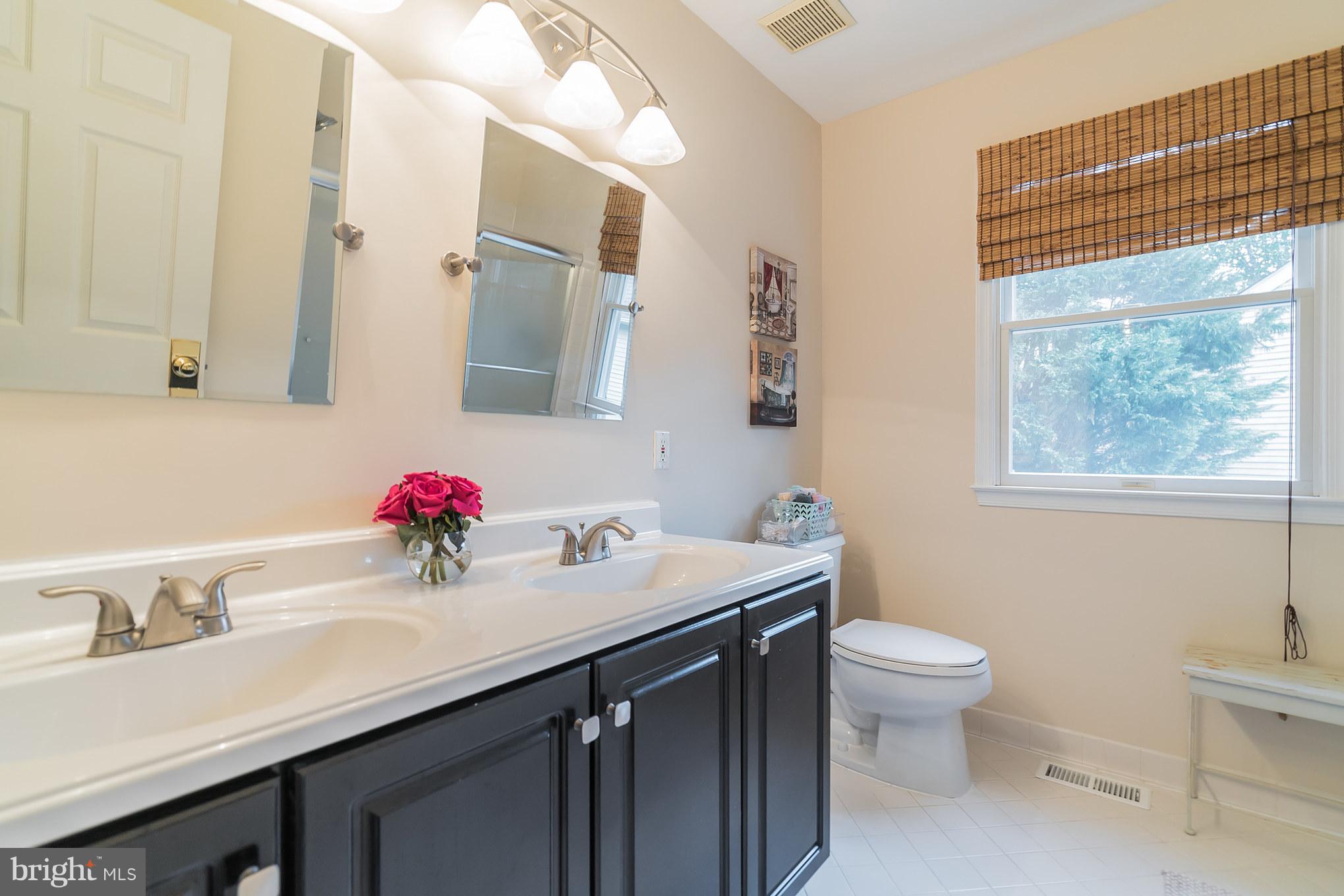 RIDGEGATE WOODS - Residential