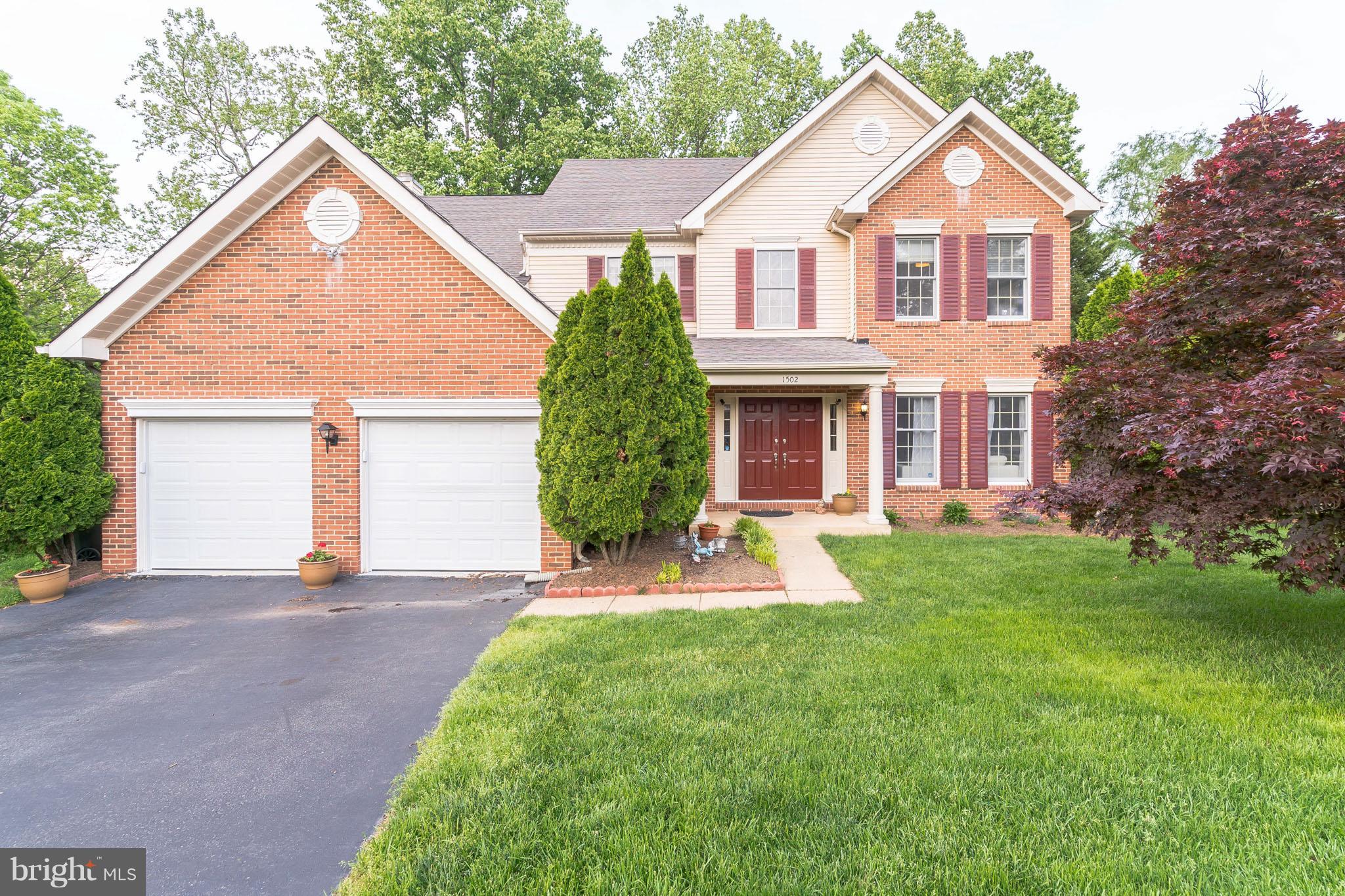 RIDGEGATE WOODS - Residential