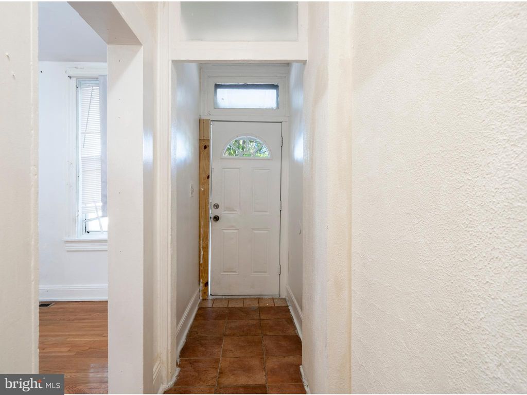 Photo of 542 Pershing Avenue, LANCASTER, PA 17602 (MLS # PALA2074688)