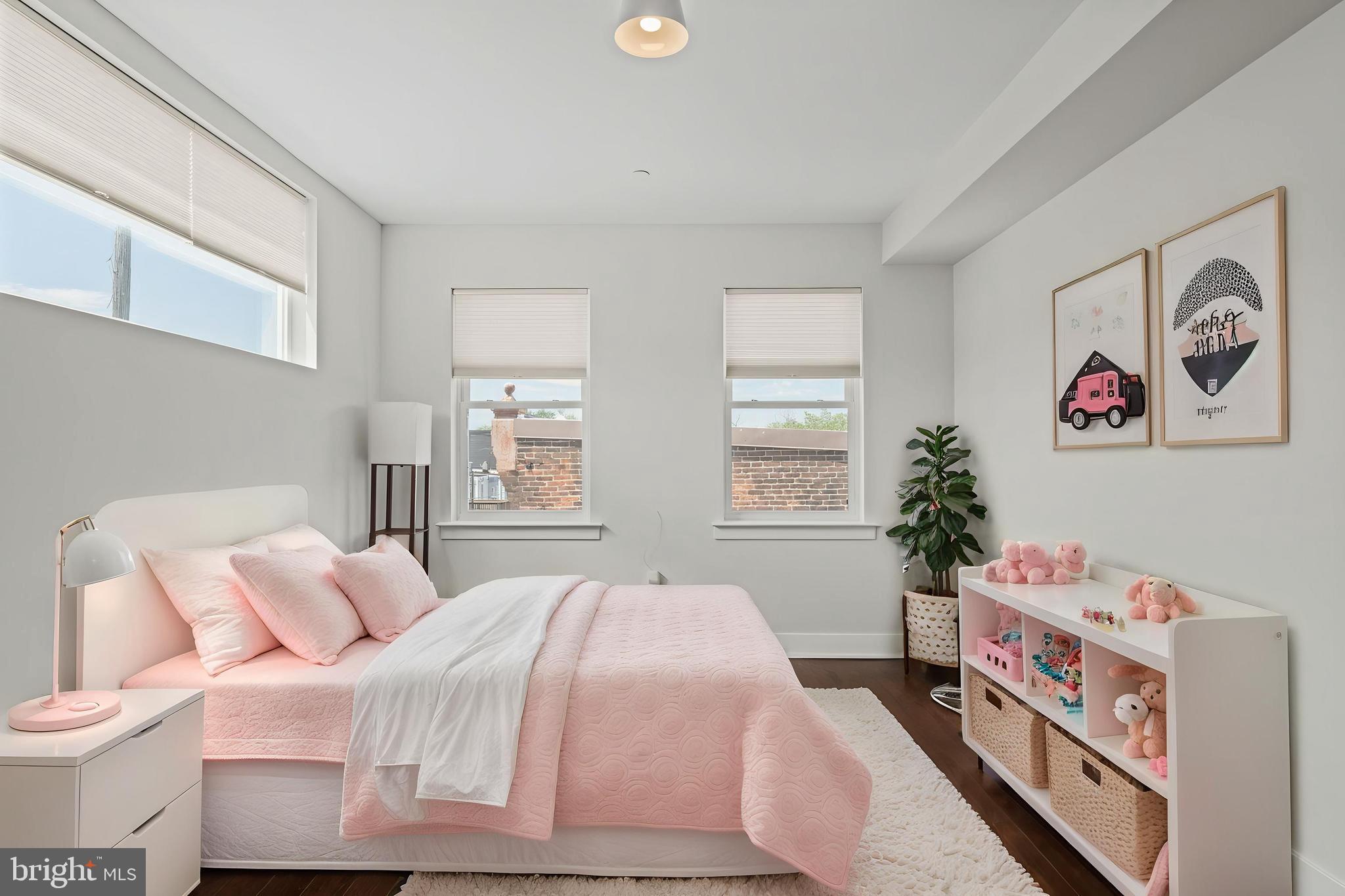 FAIRMOUNT - Residential