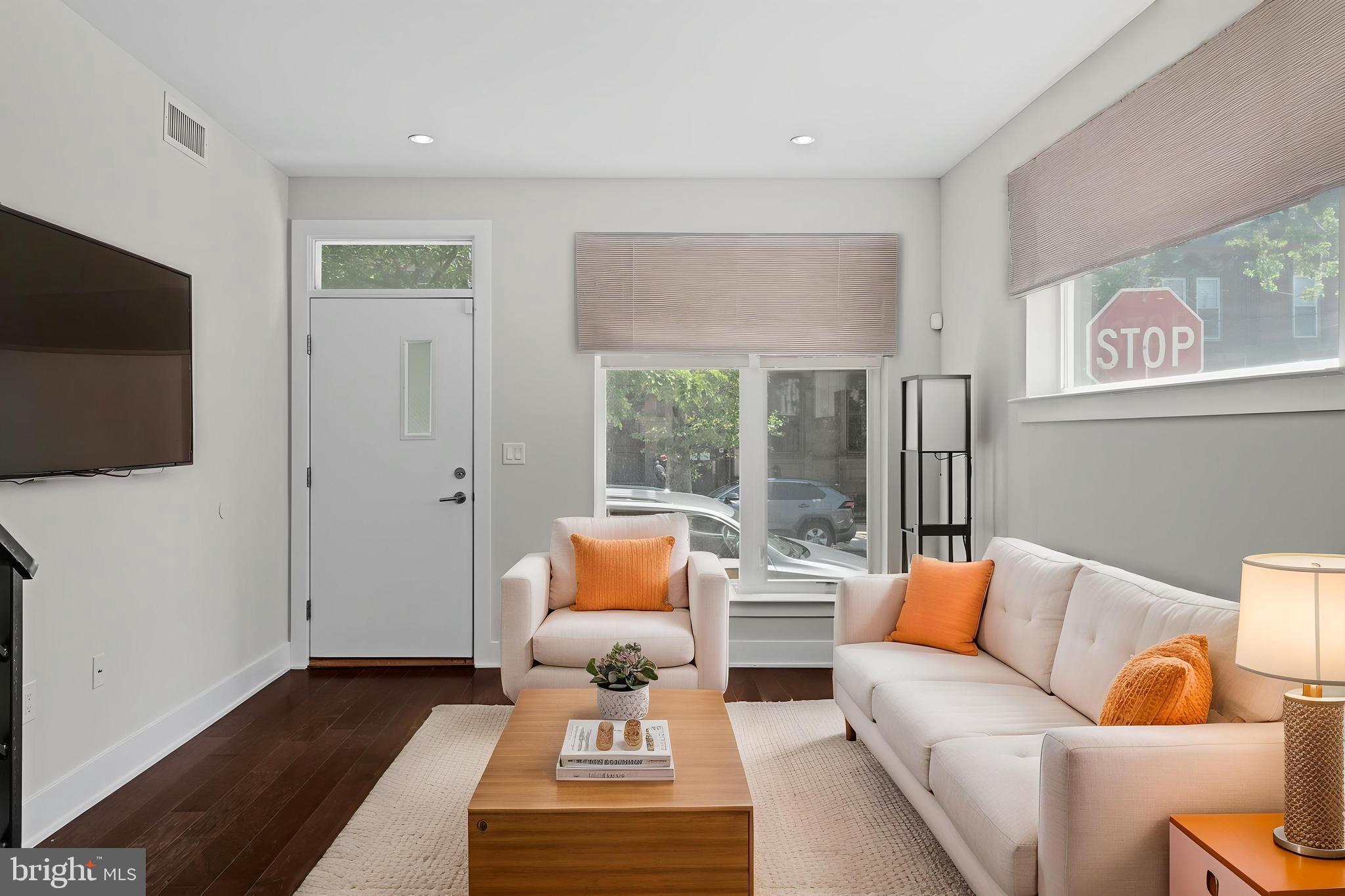 FAIRMOUNT - Residential