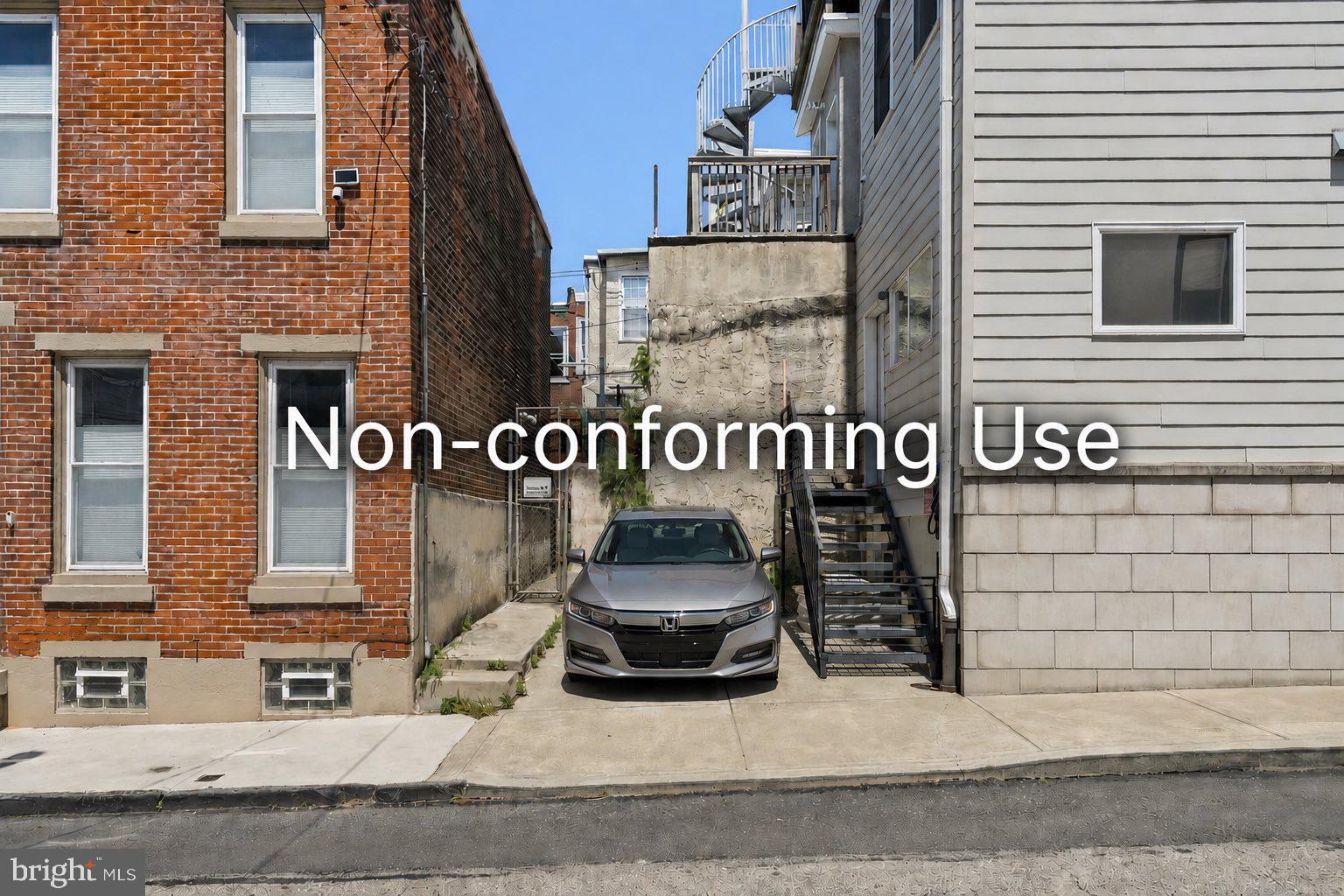 FAIRMOUNT - Residential