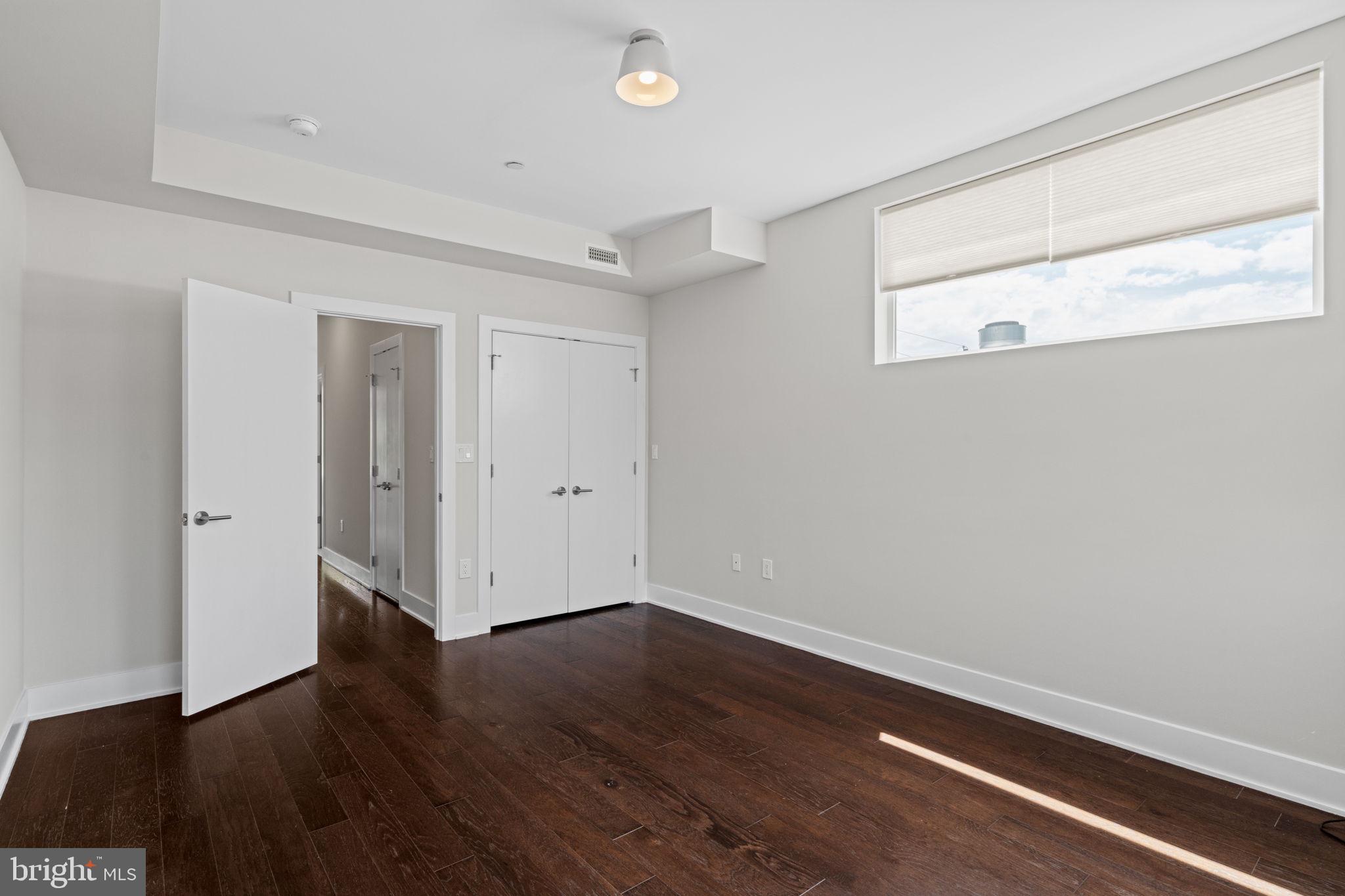 FAIRMOUNT - Residential