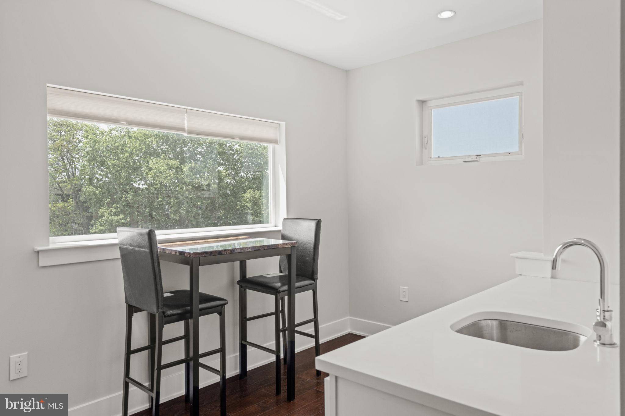 FAIRMOUNT - Residential