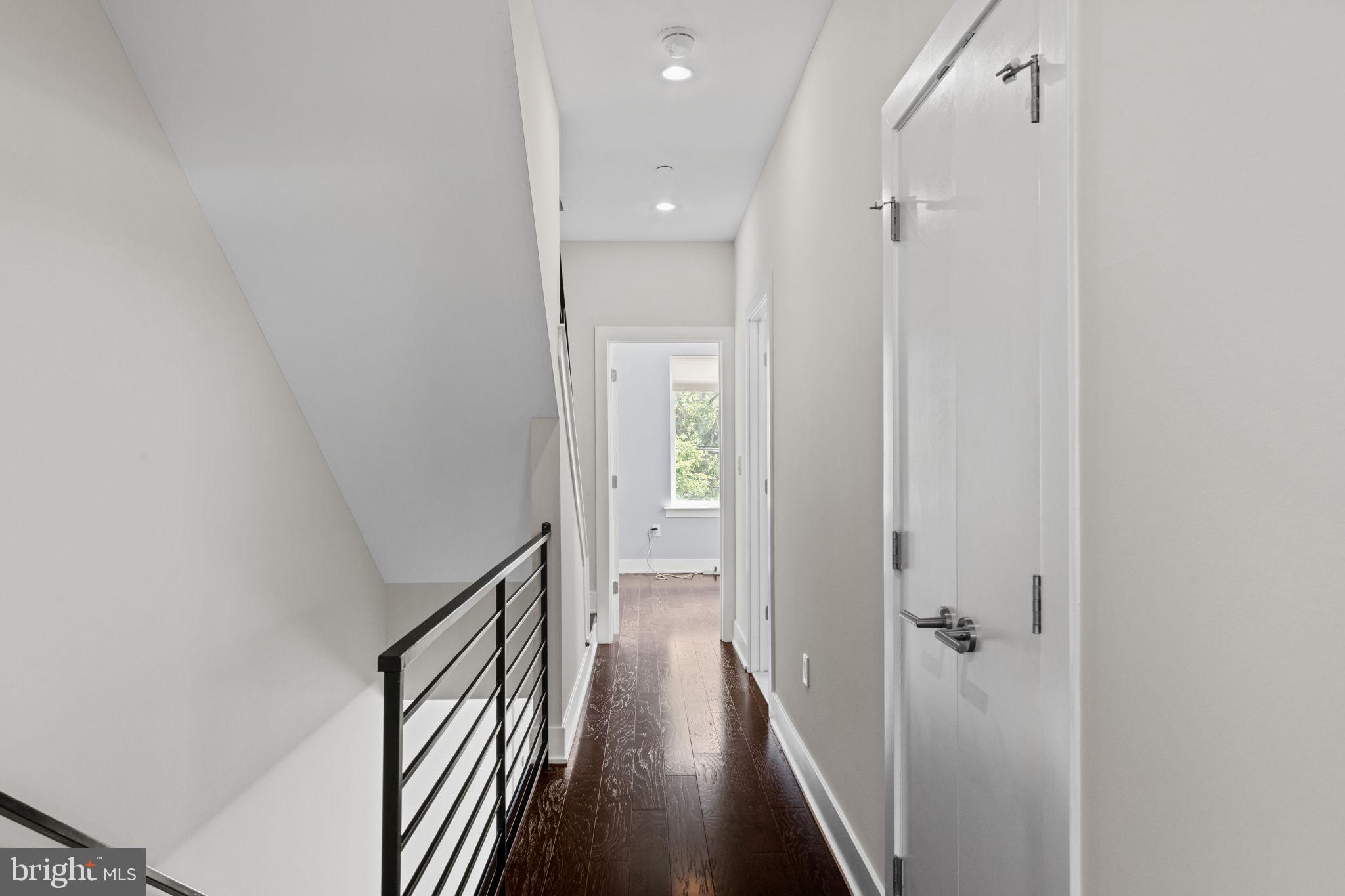 FAIRMOUNT - Residential