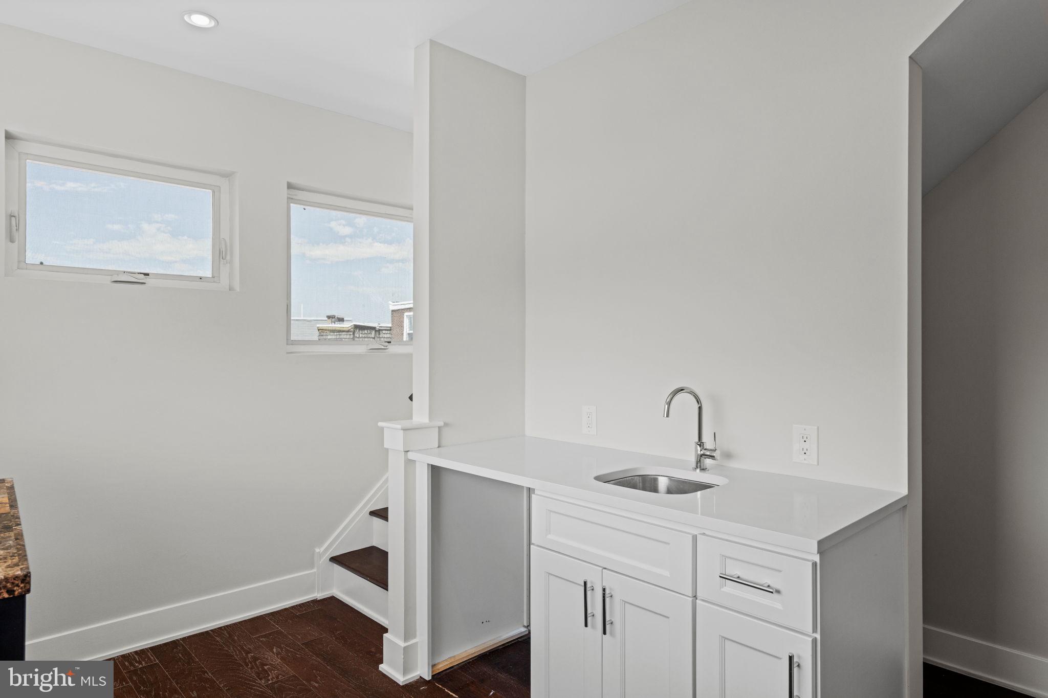 FAIRMOUNT - Residential