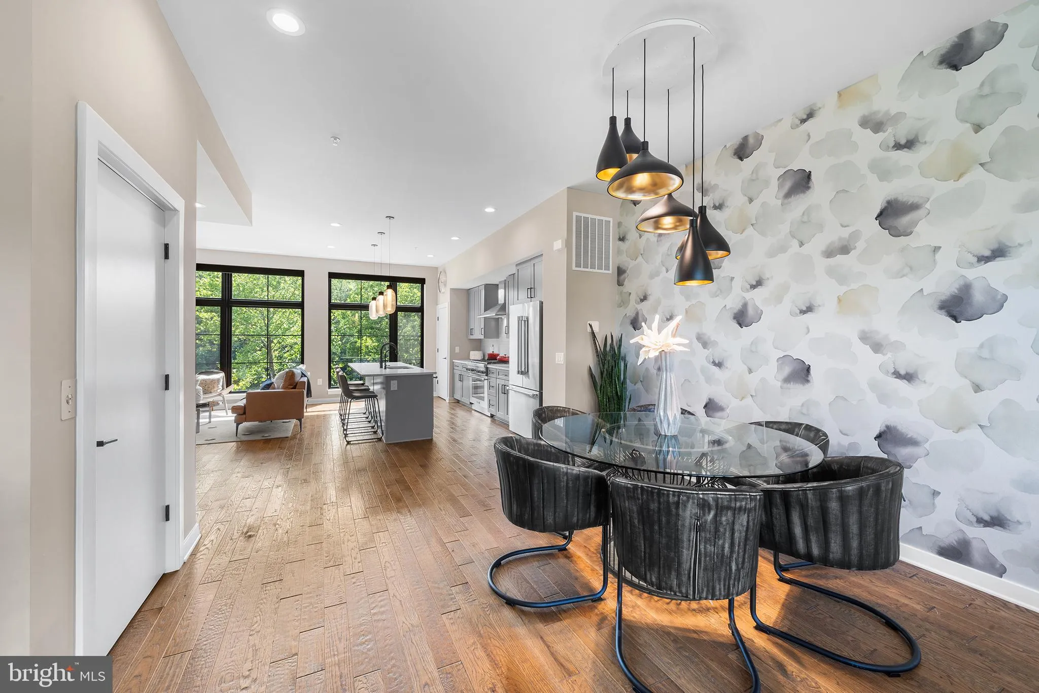 Philadelphia, Pennsylvania 19127, United States, 4 Bedrooms Bedrooms, ,4 BathroomsBathrooms,Residential,Contingent,53194