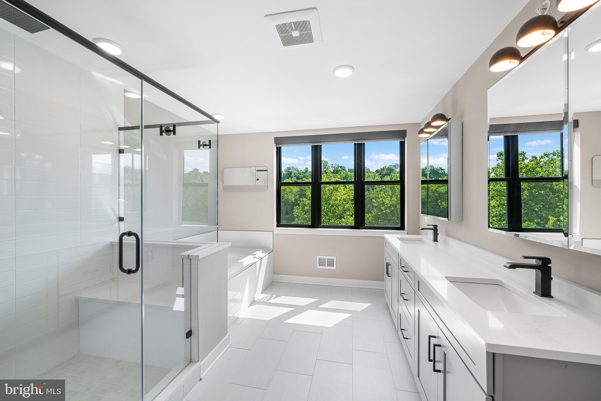 MANAYUNK - Residential