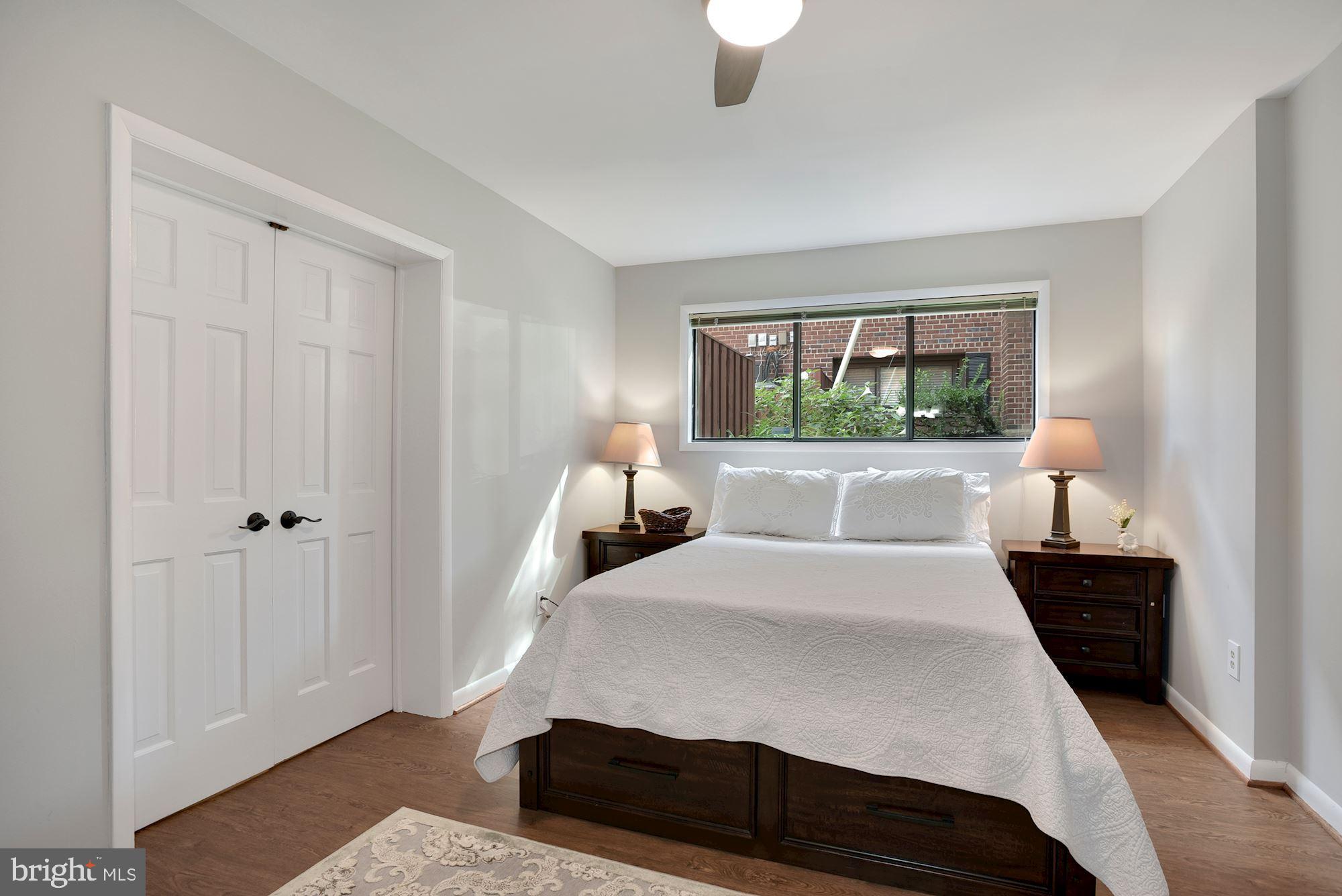 SEMINARY WALK - Residential