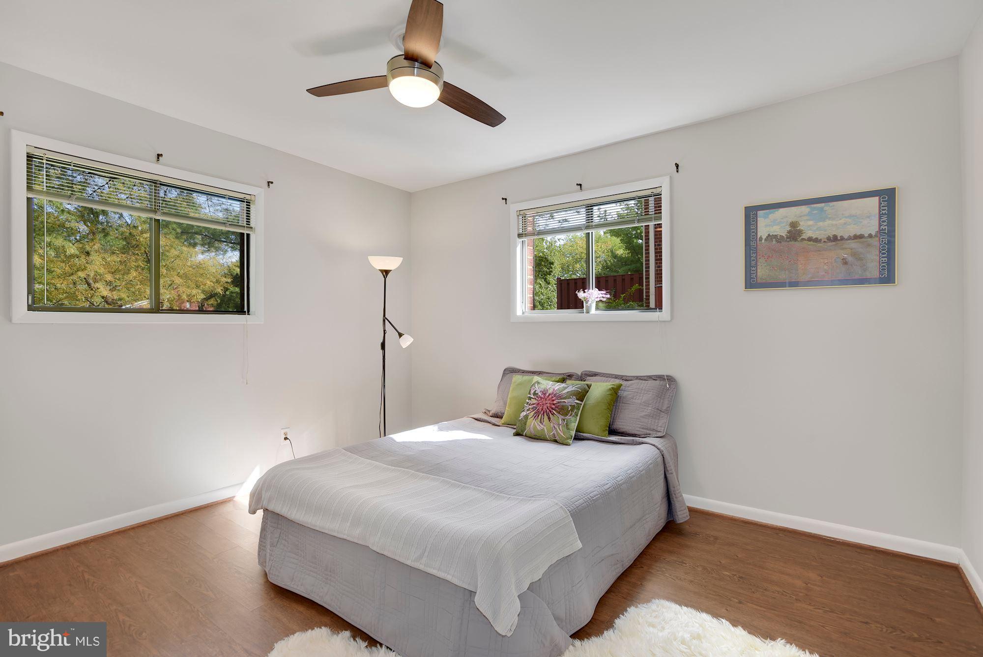 SEMINARY WALK - Residential