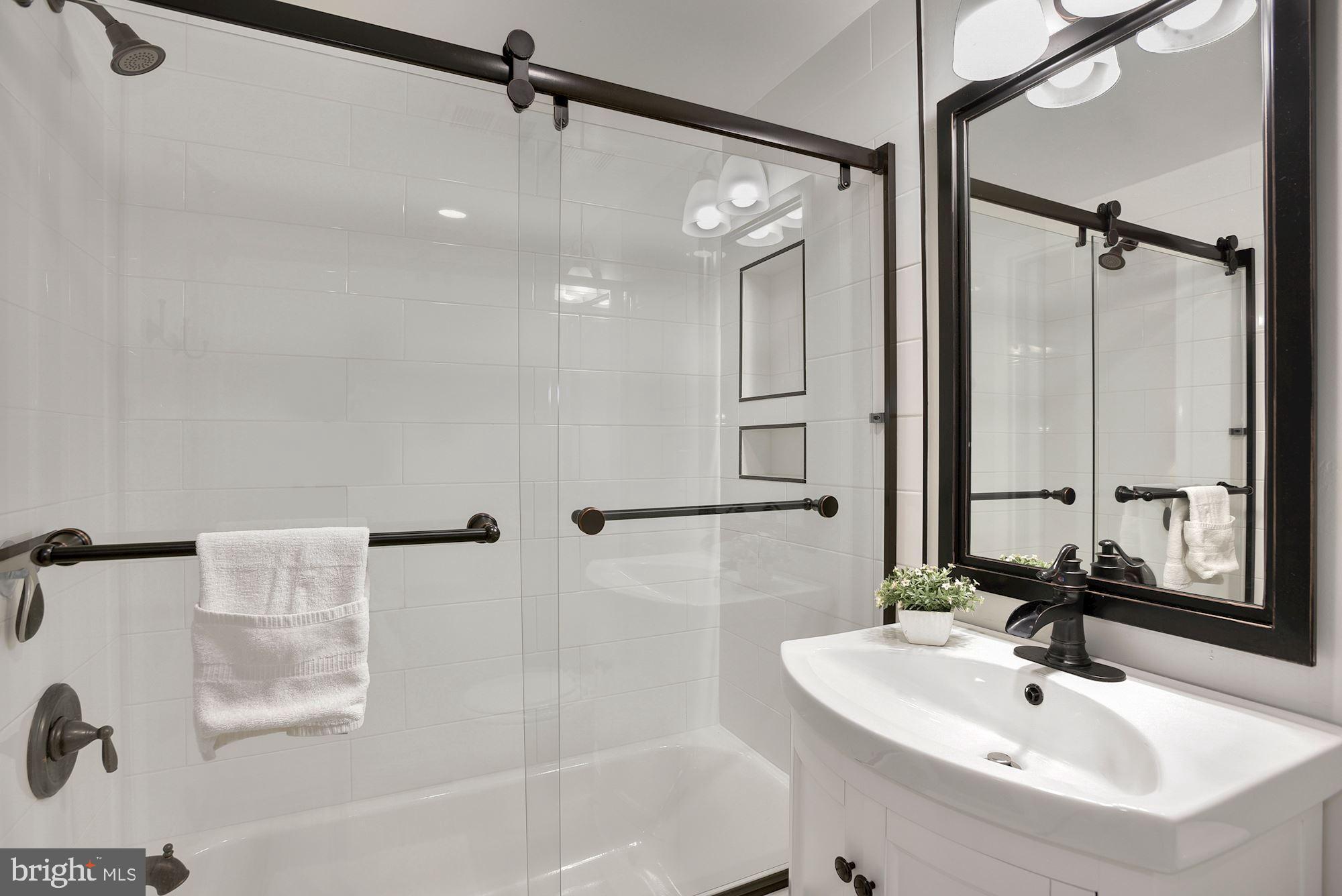 SEMINARY WALK - Residential