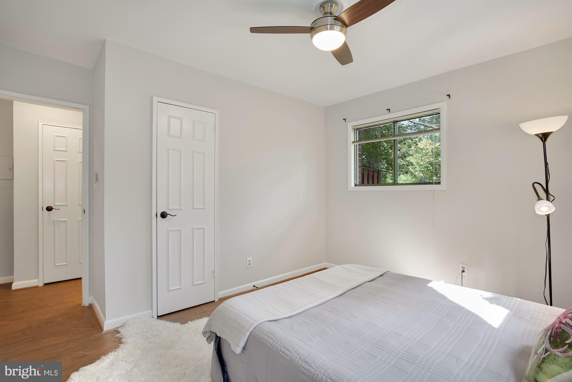 SEMINARY WALK - Residential