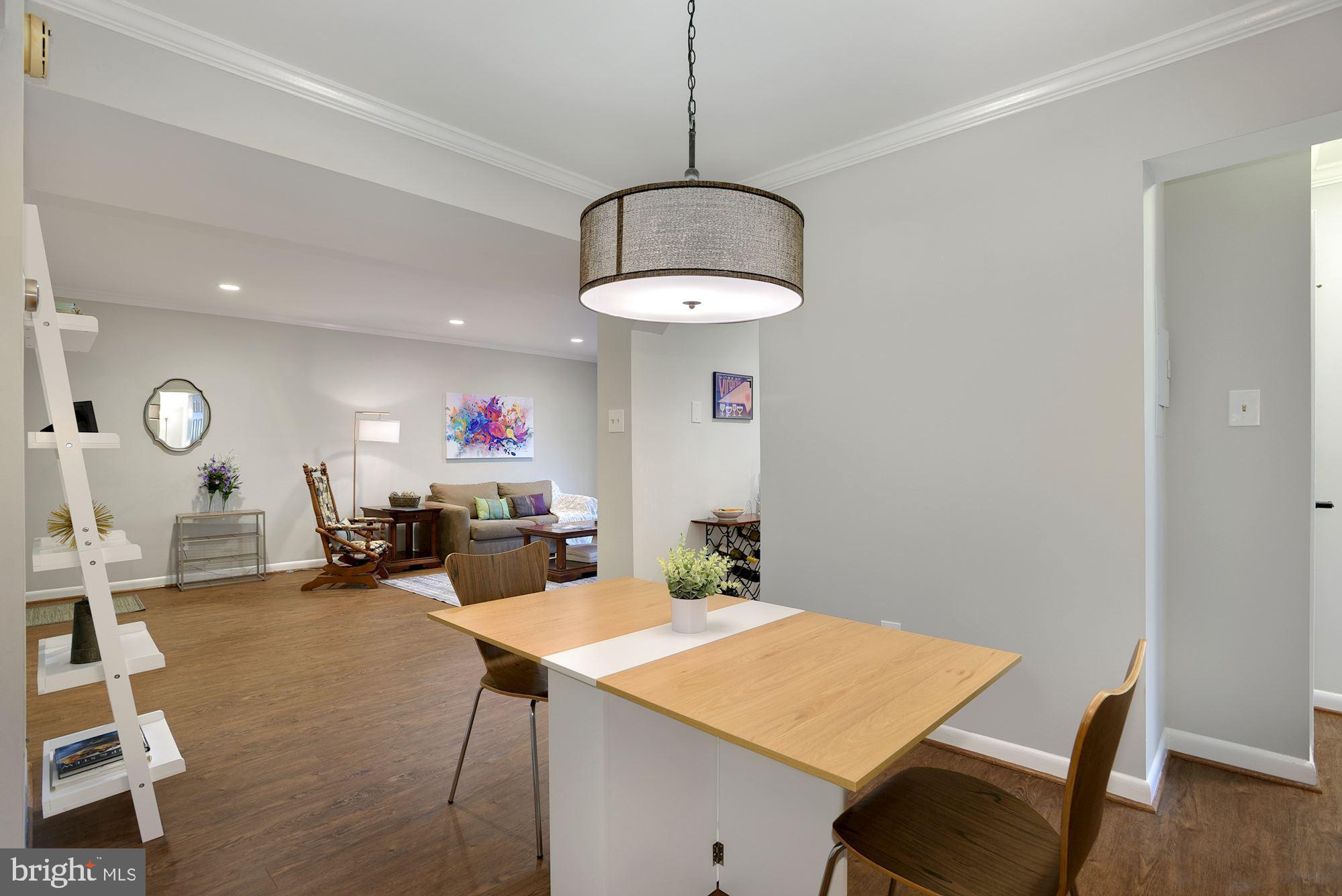 SEMINARY WALK - Residential